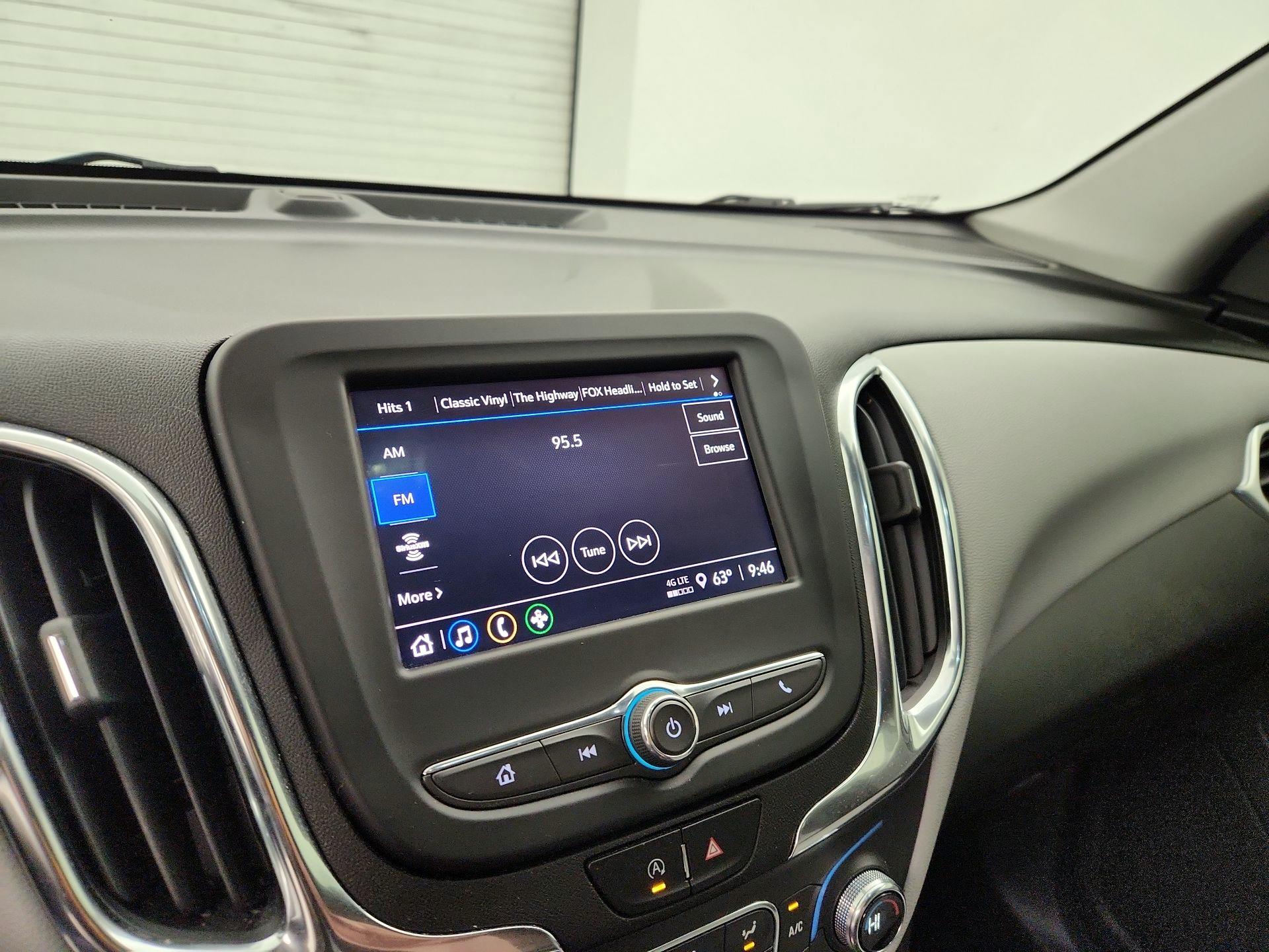 Thumbnail: 2022 Chevrolet Equinox - 15