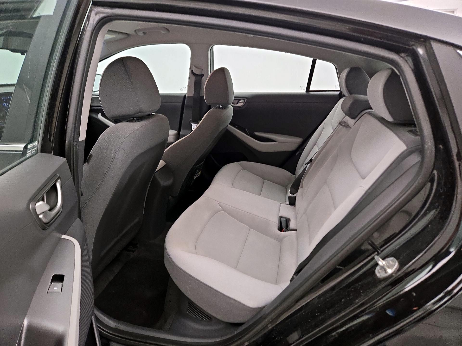 Thumbnail: 2022 Hyundai Ioniq - 19