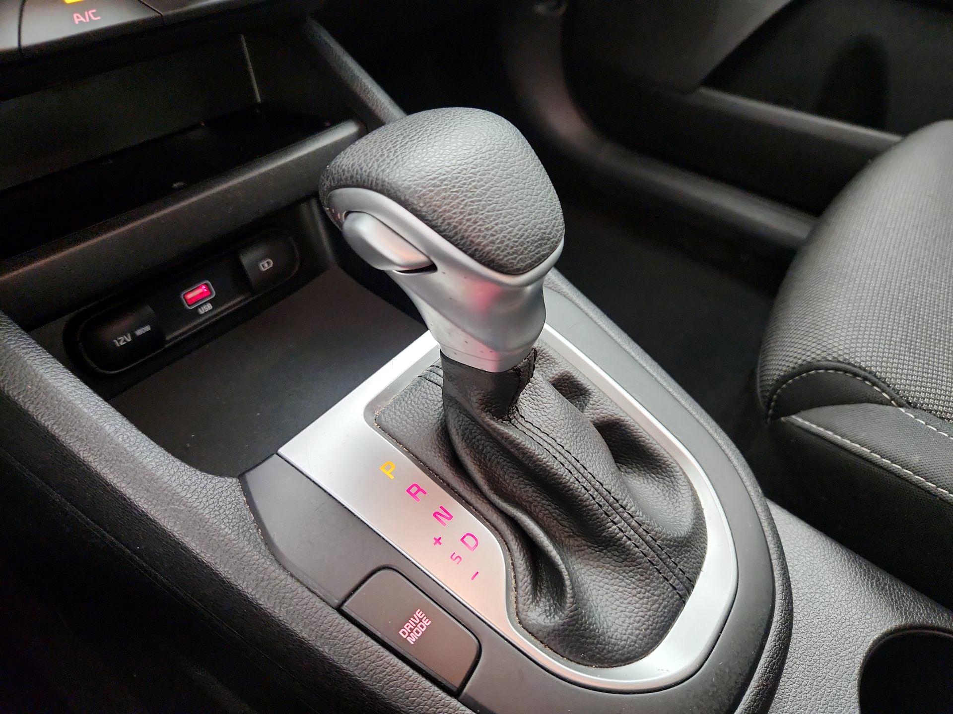 Thumbnail: 2024 Kia Forte - 17