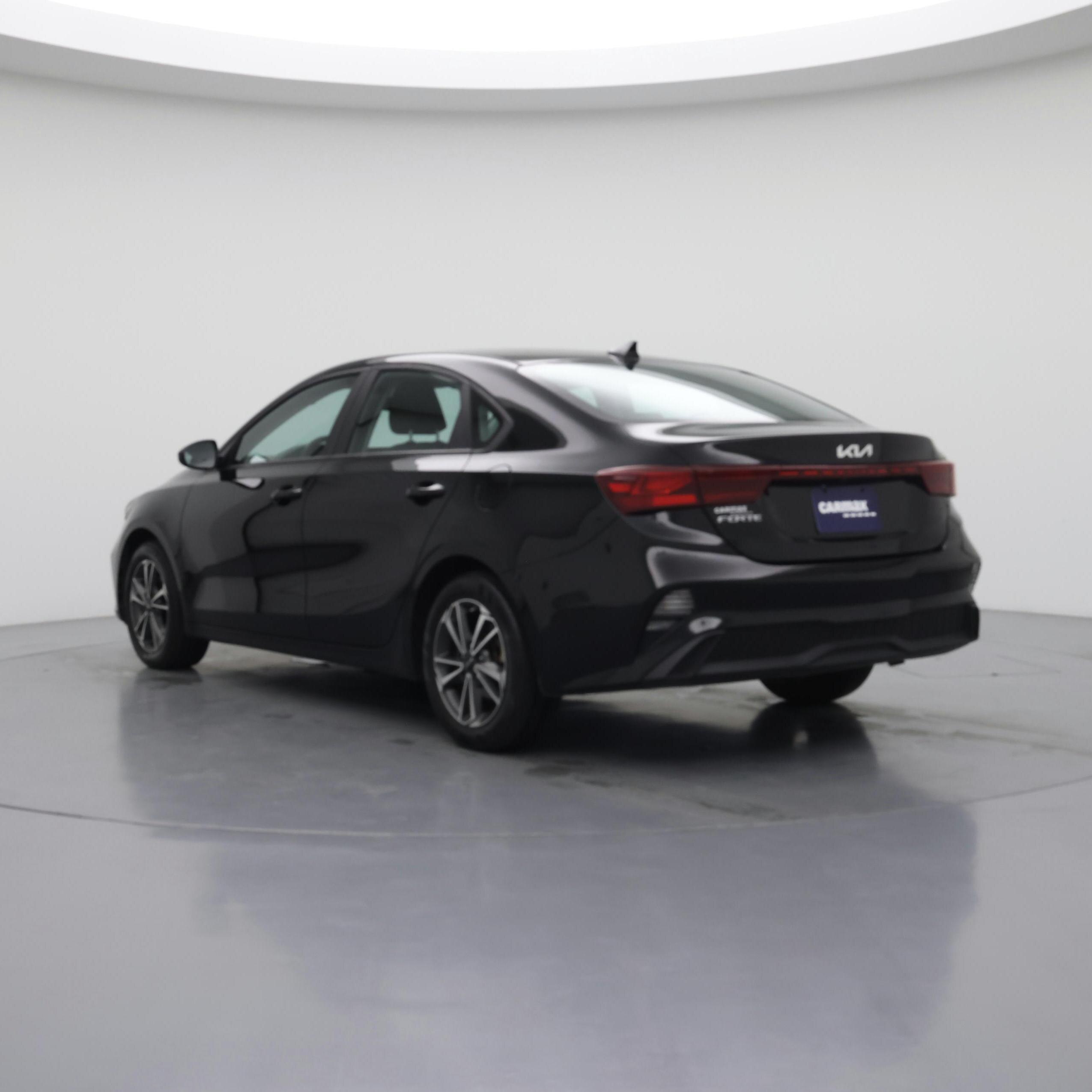 Thumbnail: 2024 Kia Forte - 2
