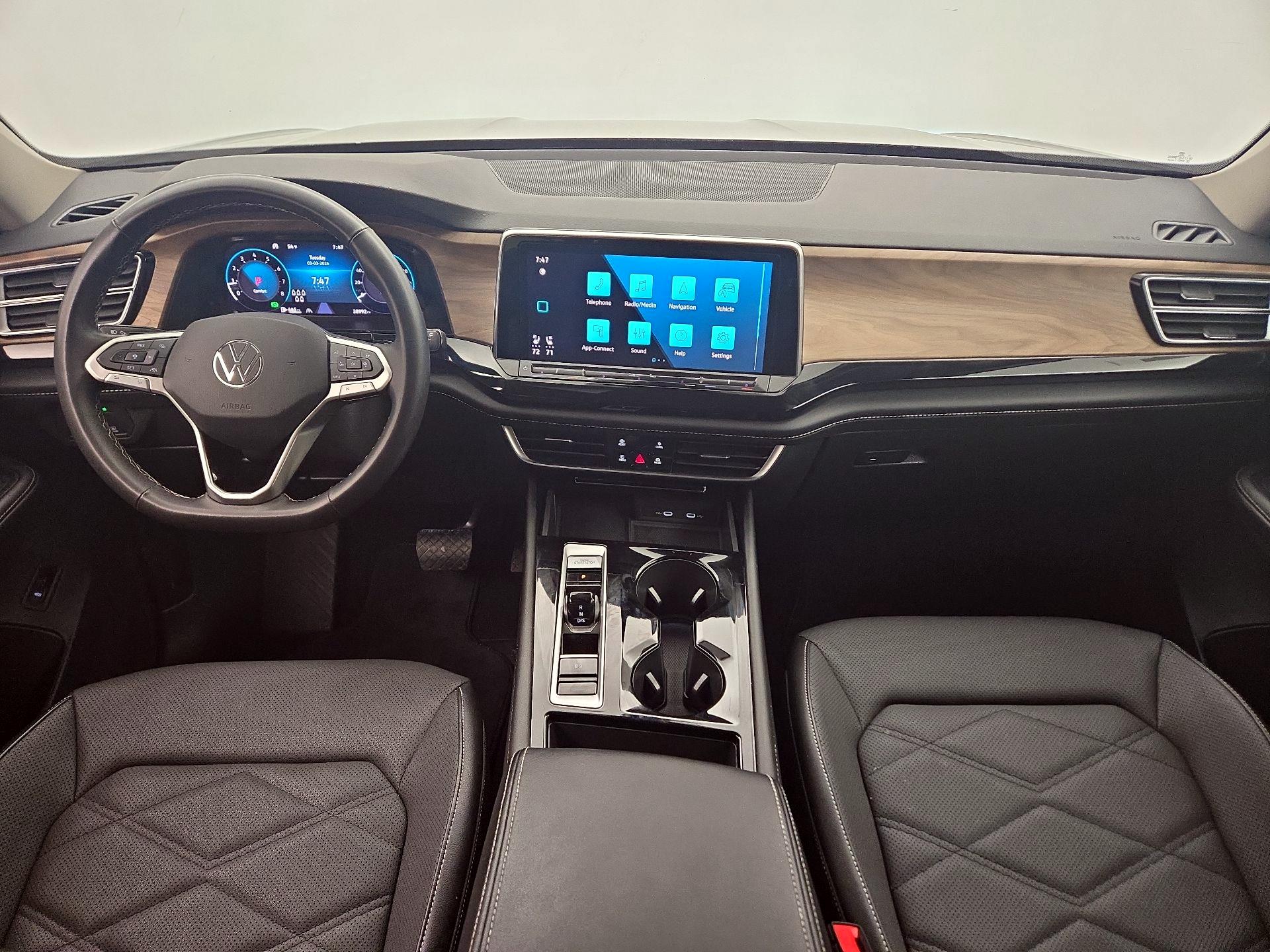 Thumbnail: 2024 Volkswagen Atlas - 9