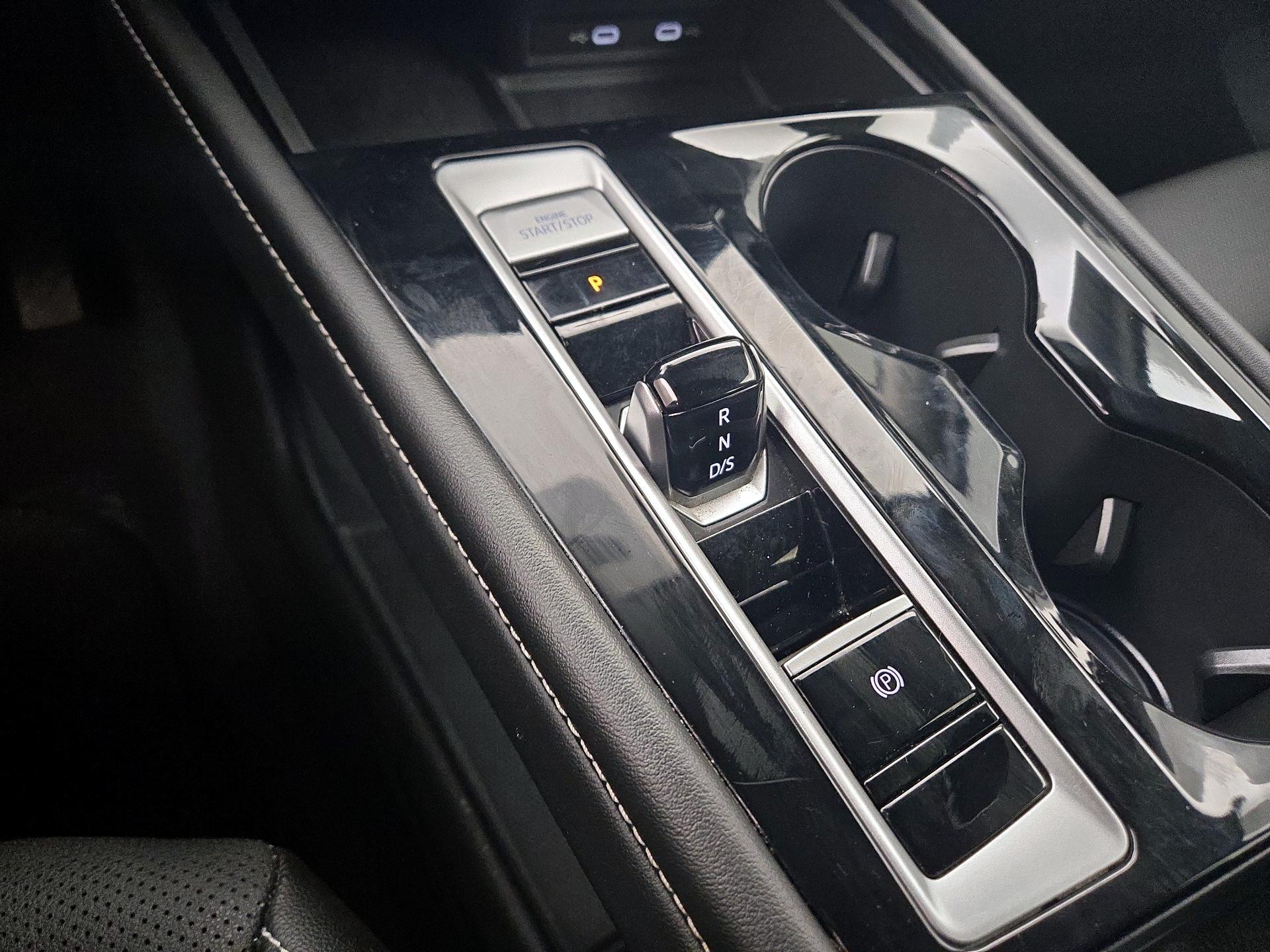 Thumbnail: 2024 Volkswagen Atlas - 18