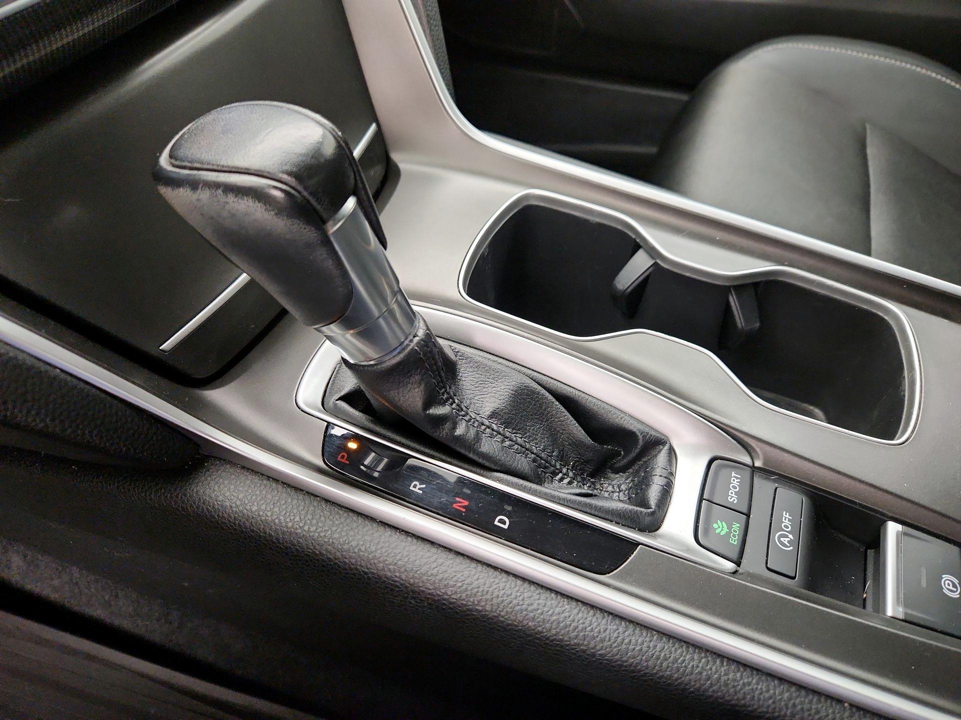 Thumbnail: 2022 Honda Accord - 17