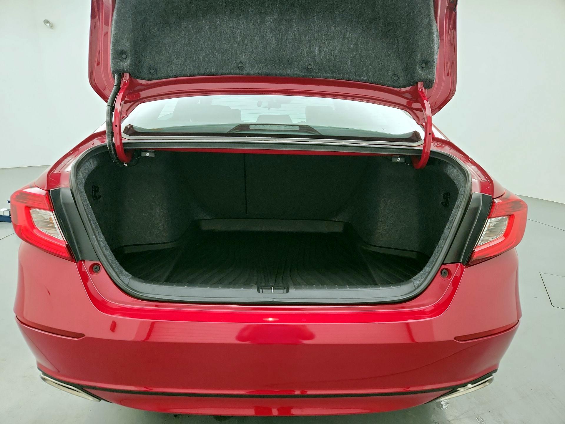 Thumbnail: 2022 Honda Accord - 20