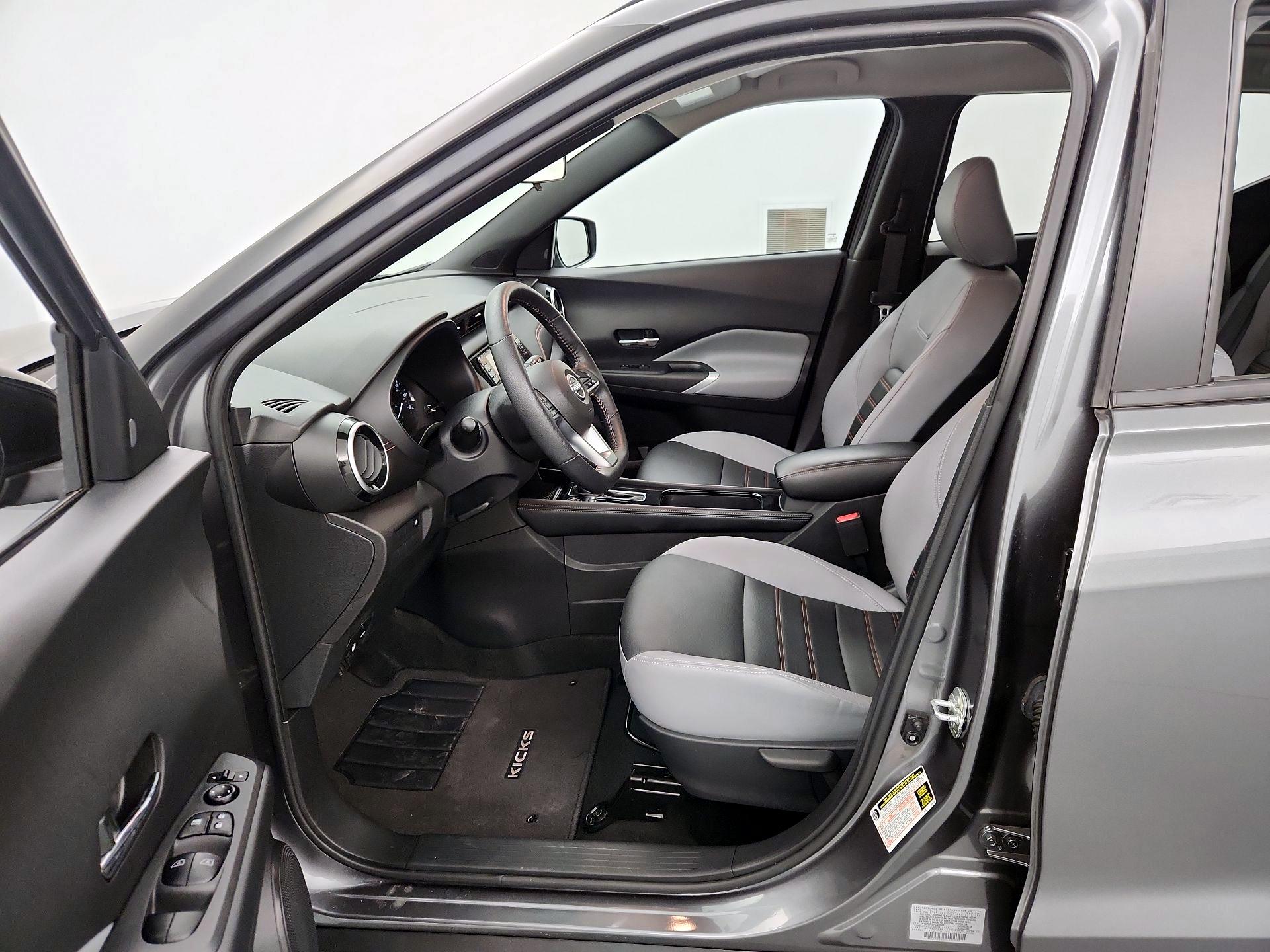 Thumbnail: 2023 Nissan Kicks - 11