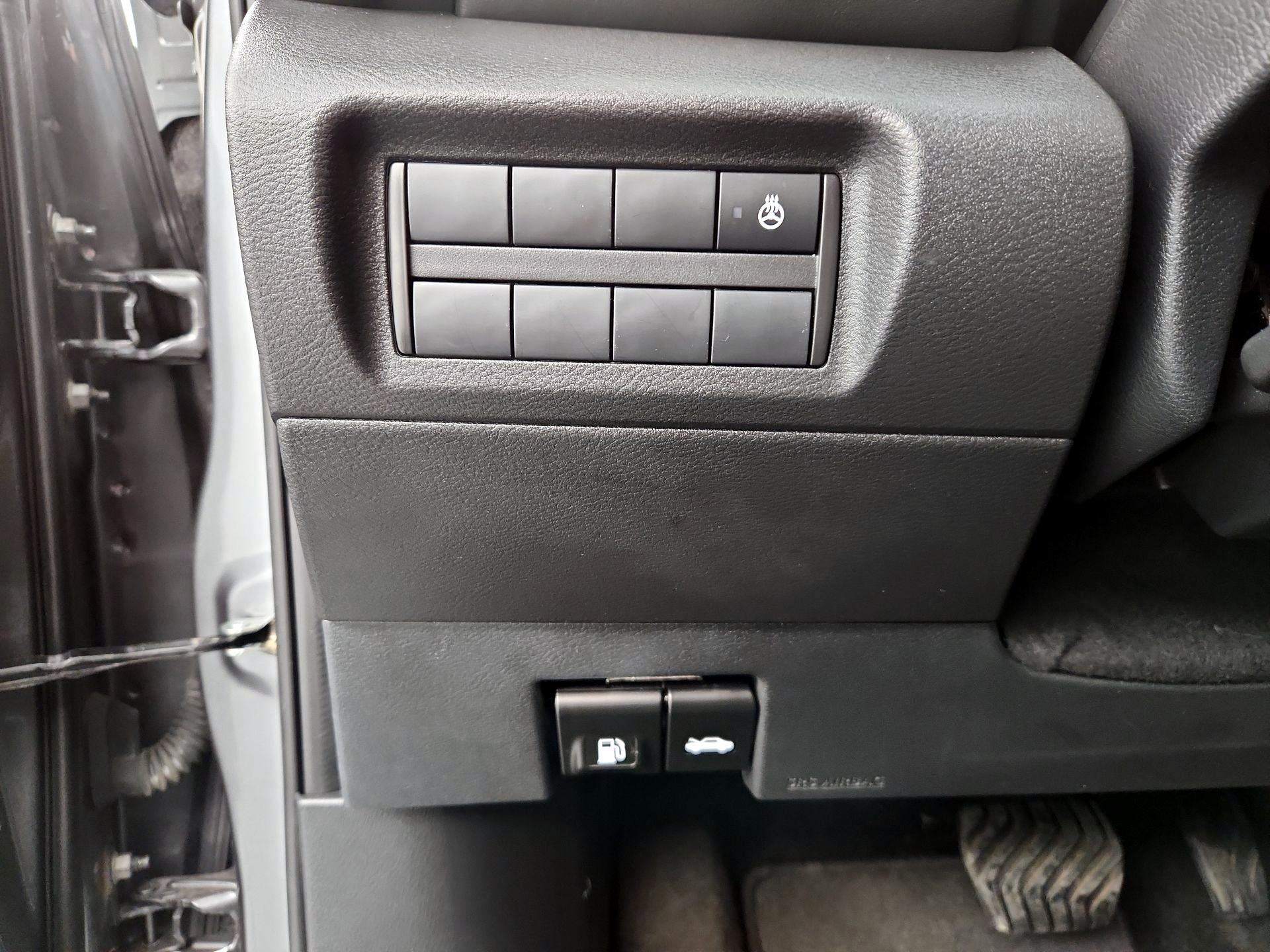 Thumbnail: 2023 Nissan Kicks - 13