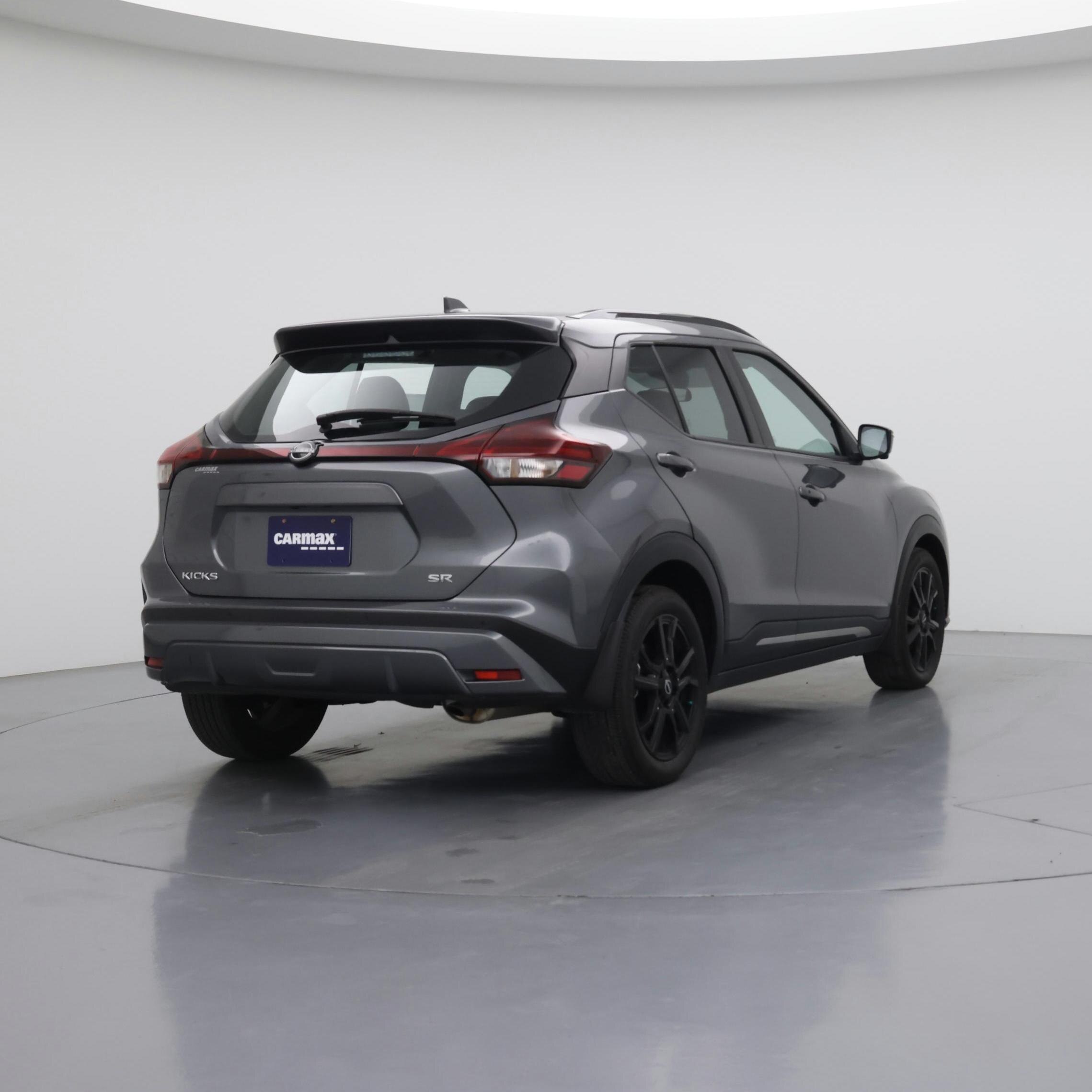 Thumbnail: 2023 Nissan Kicks - 8