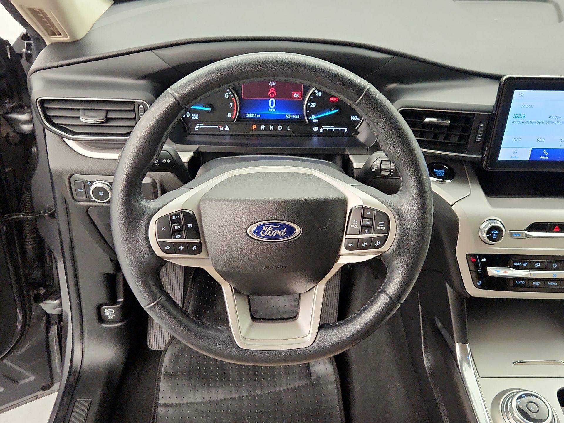 Thumbnail: 2022 Ford Explorer - 10