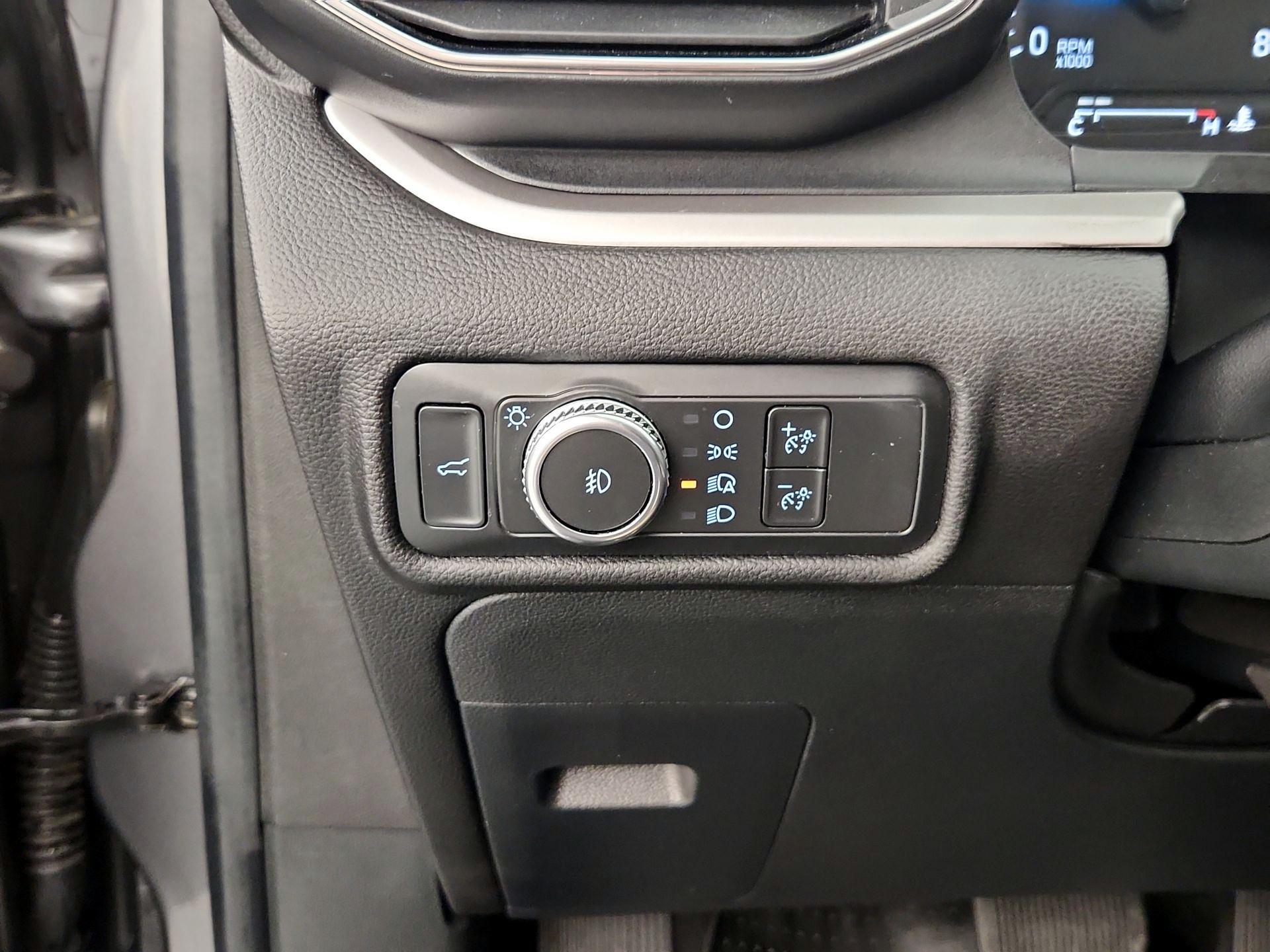 Thumbnail: 2022 Ford Explorer - 13