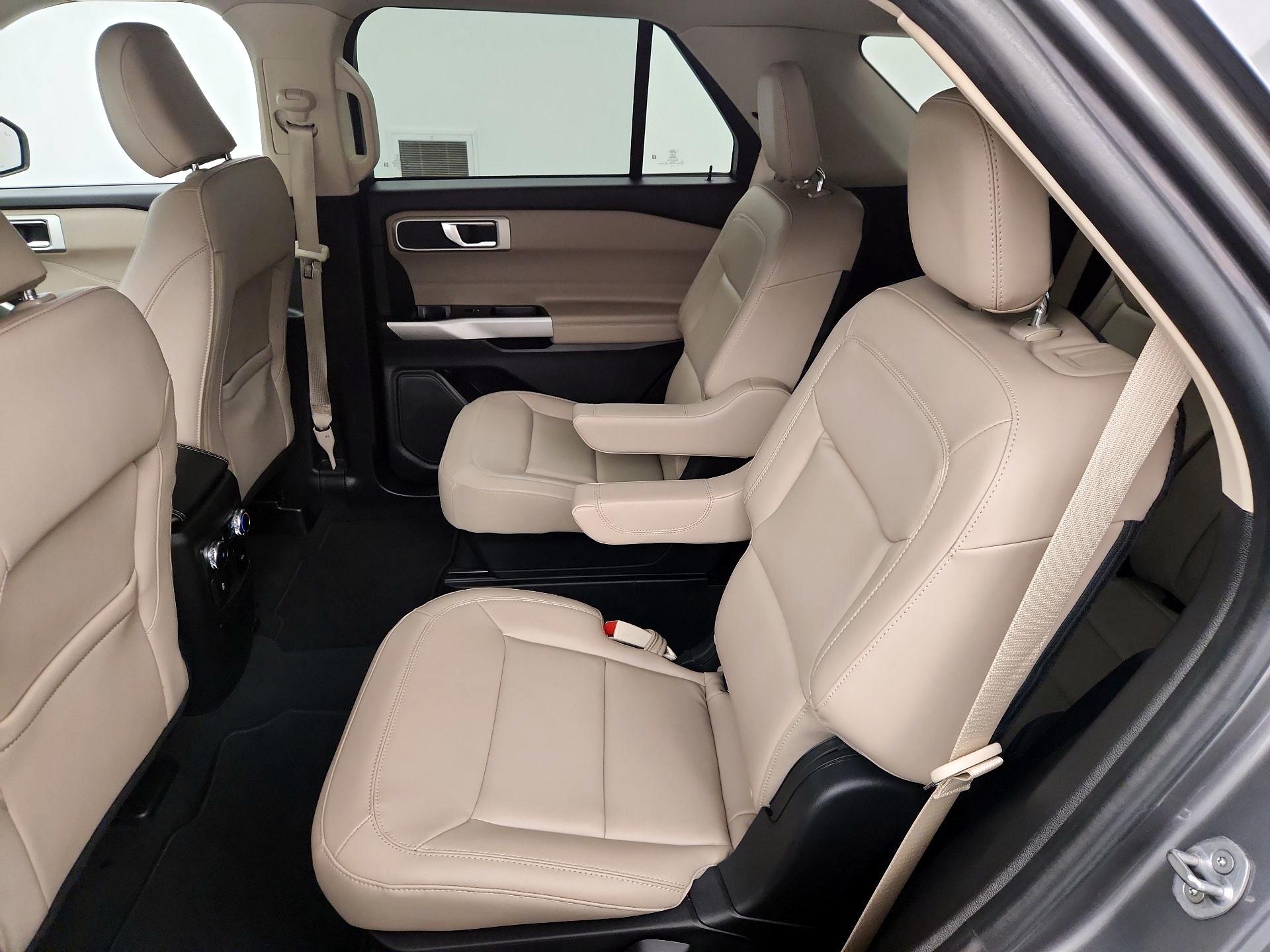 Thumbnail: 2022 Ford Explorer - 19