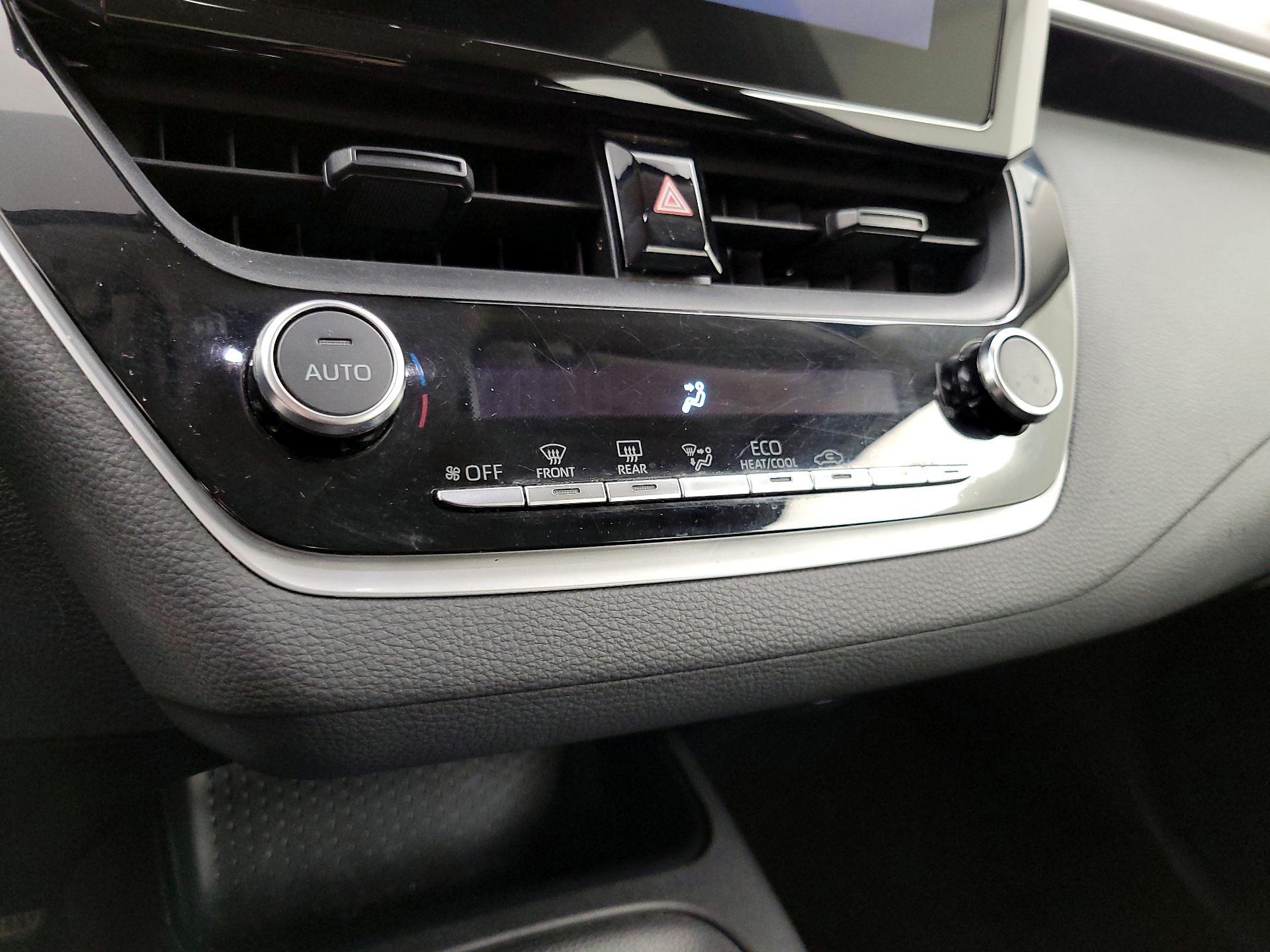 Thumbnail: 2023 Toyota Corolla - 16