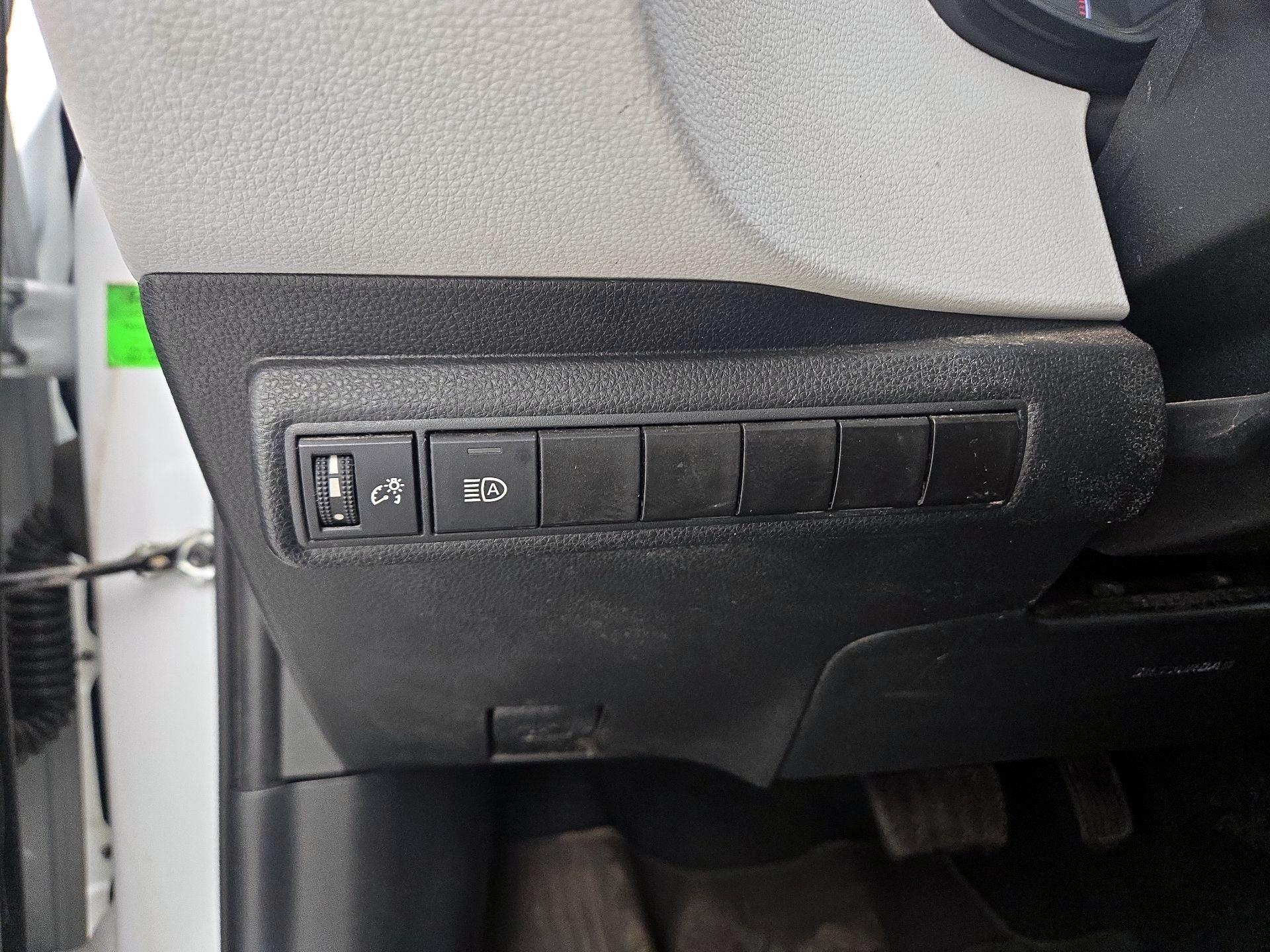 Thumbnail: 2023 Toyota Corolla - 13