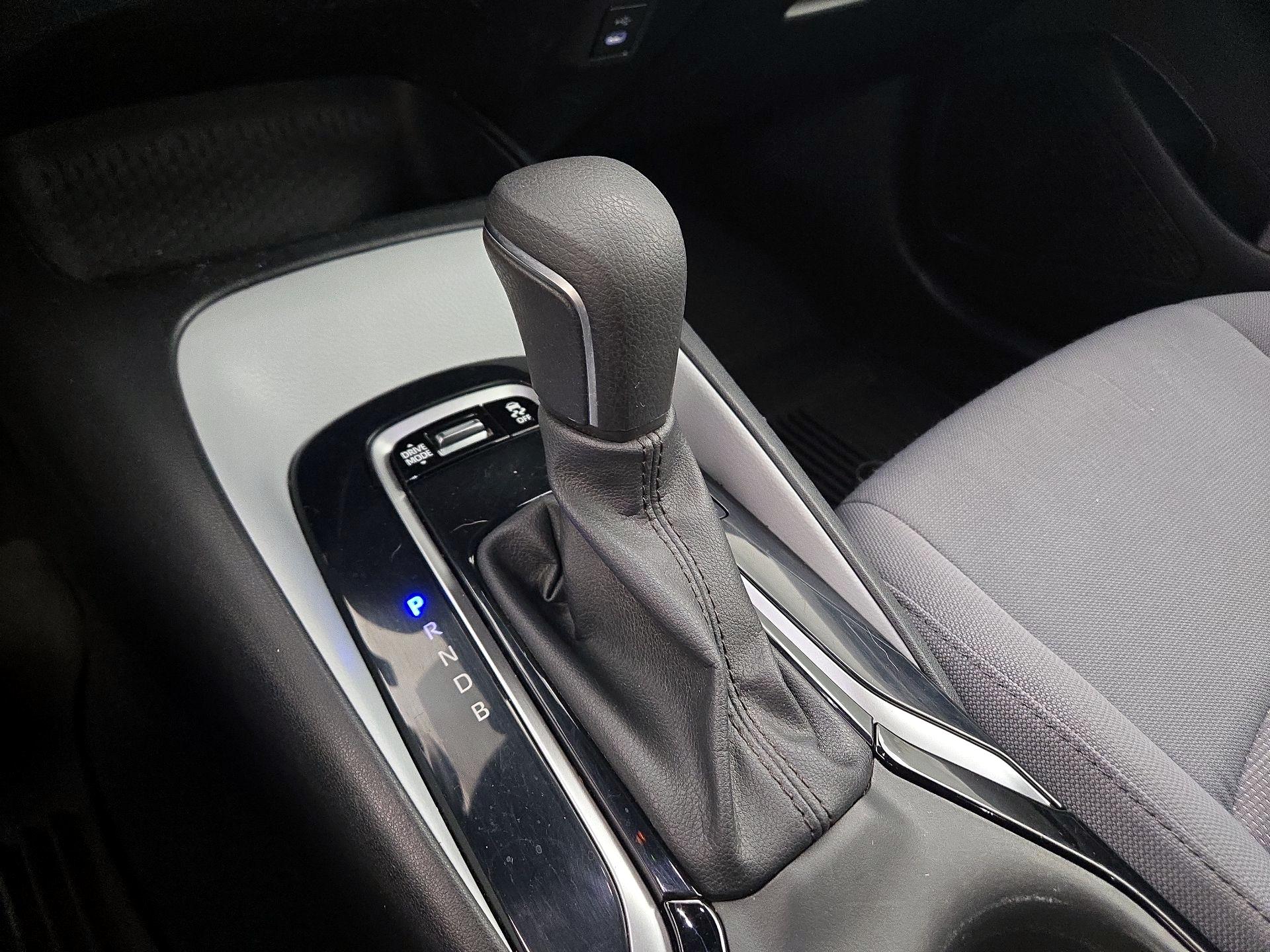 Thumbnail: 2023 Toyota Corolla - 18