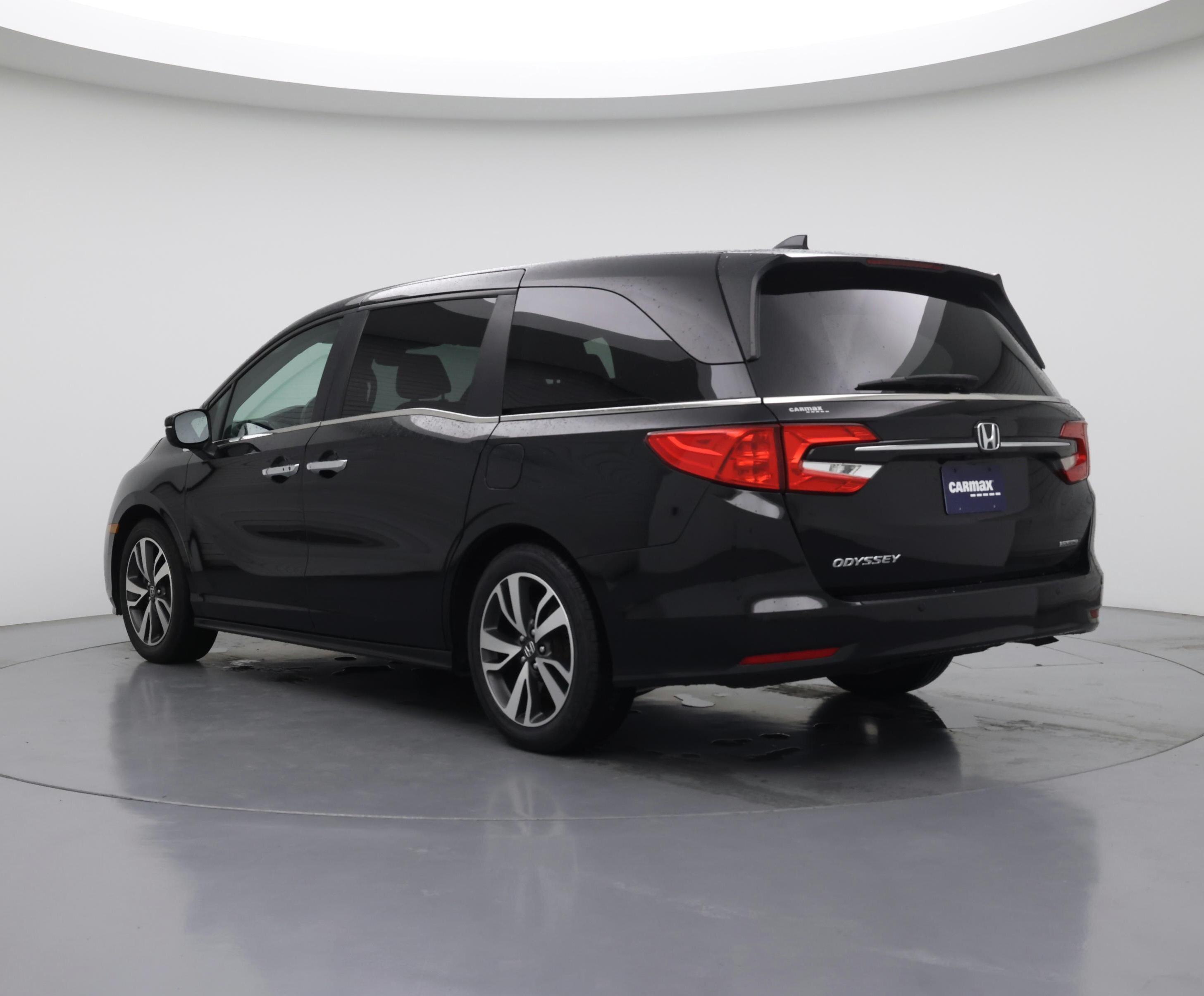 Thumbnail: 2023 Honda Odyssey - 2