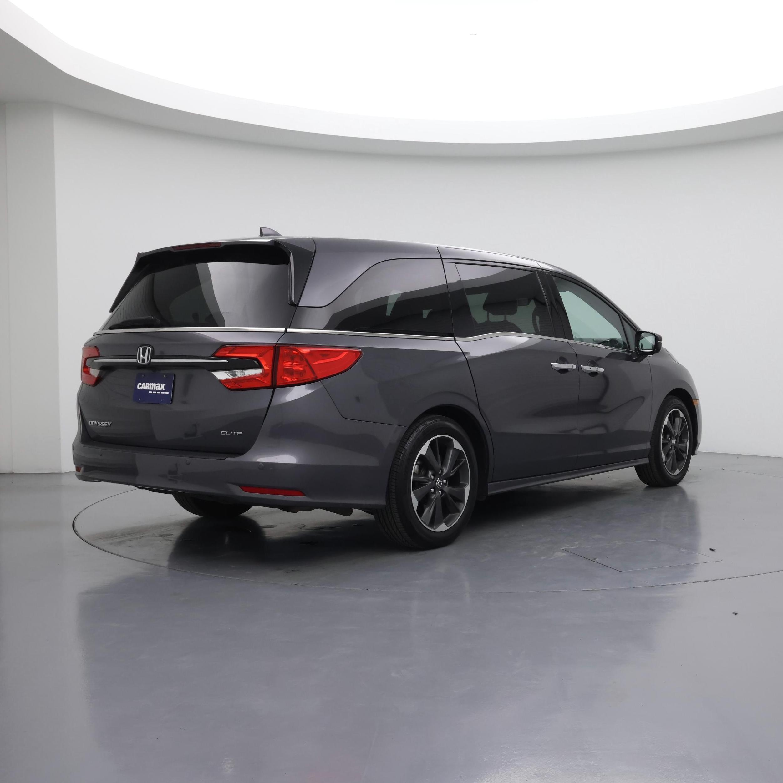 Thumbnail: 2023 Honda Odyssey - 8