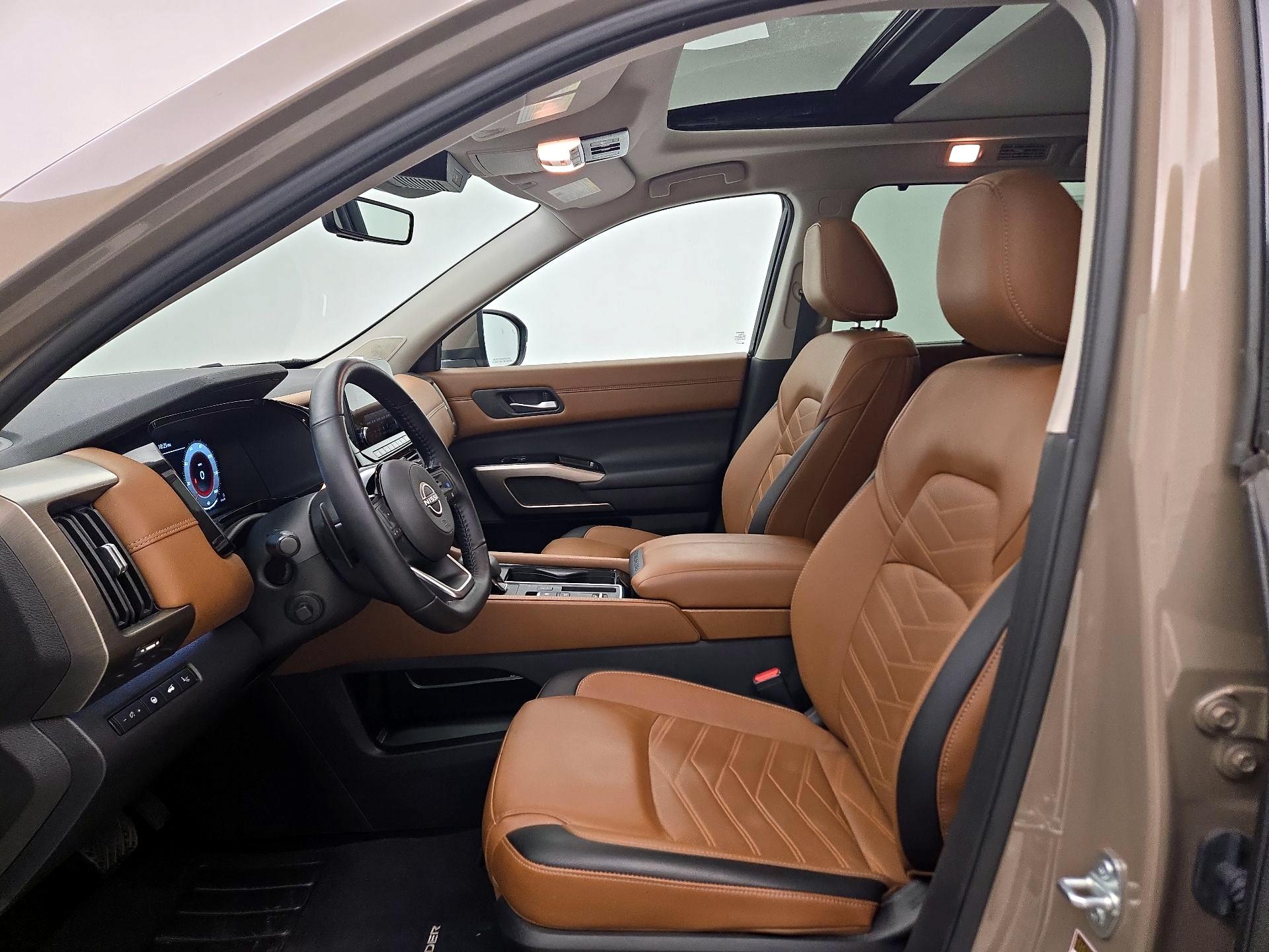 Thumbnail: 2024 Nissan Pathfinder - 11