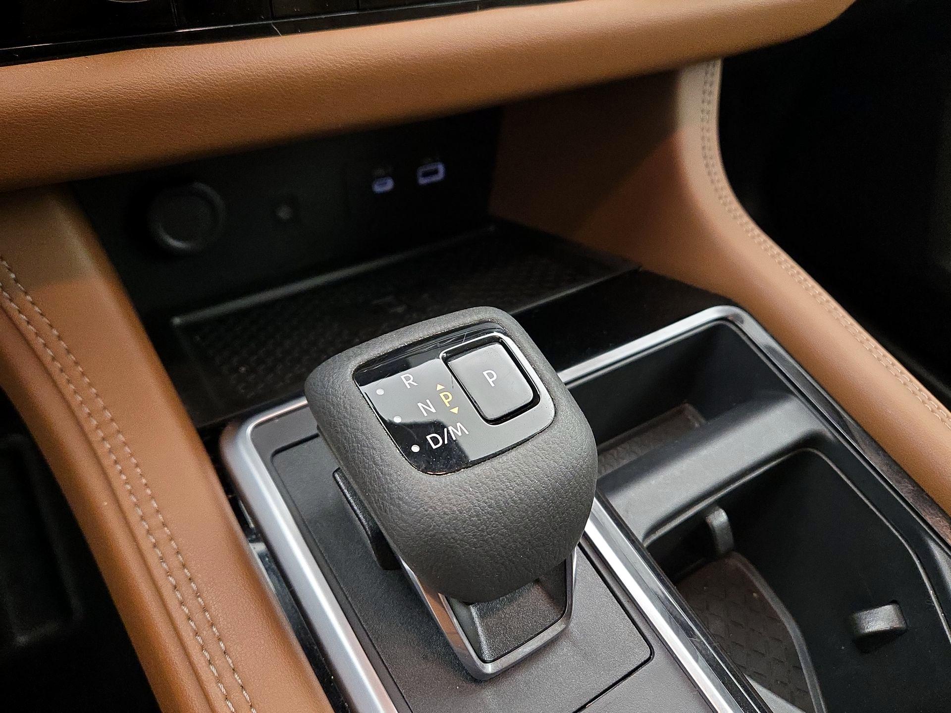 Thumbnail: 2024 Nissan Pathfinder - 17