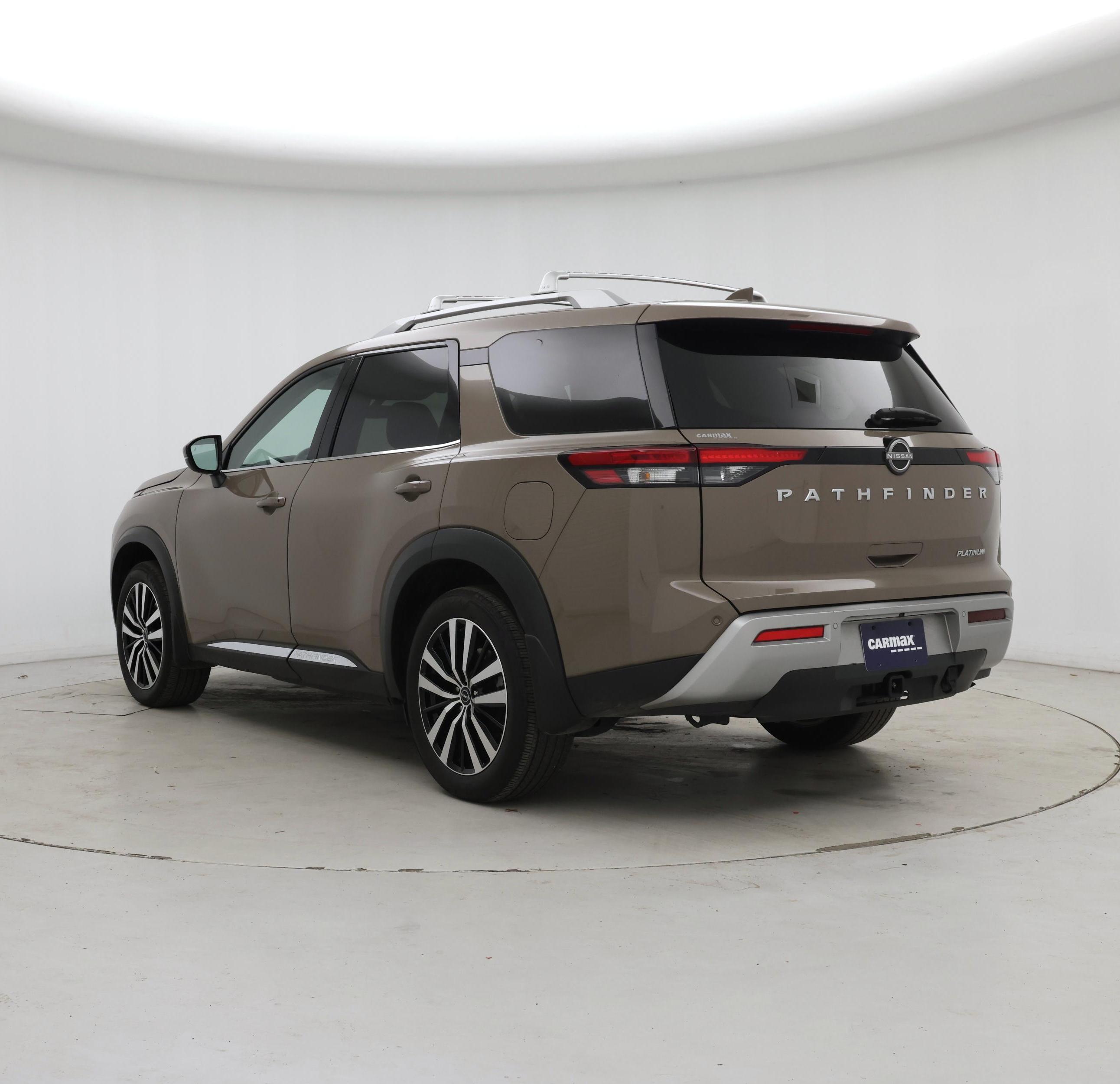 Thumbnail: 2024 Nissan Pathfinder - 2