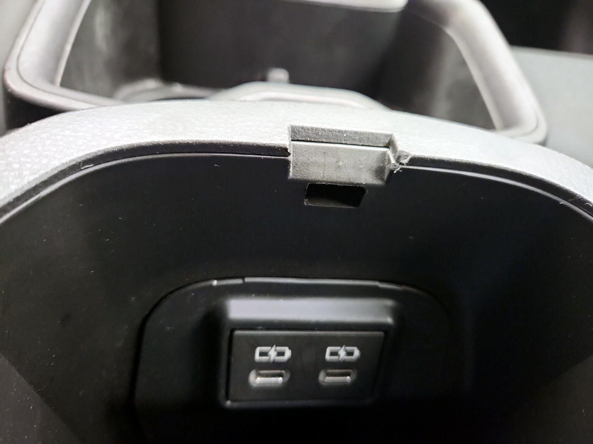 Thumbnail: 2024 Toyota RAV4 - 18