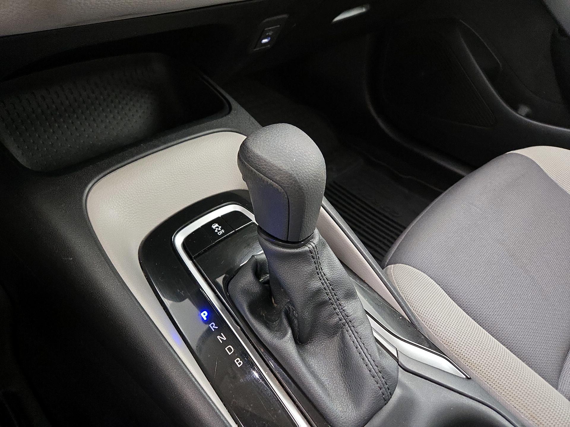 Thumbnail: 2025 Toyota Corolla - 17