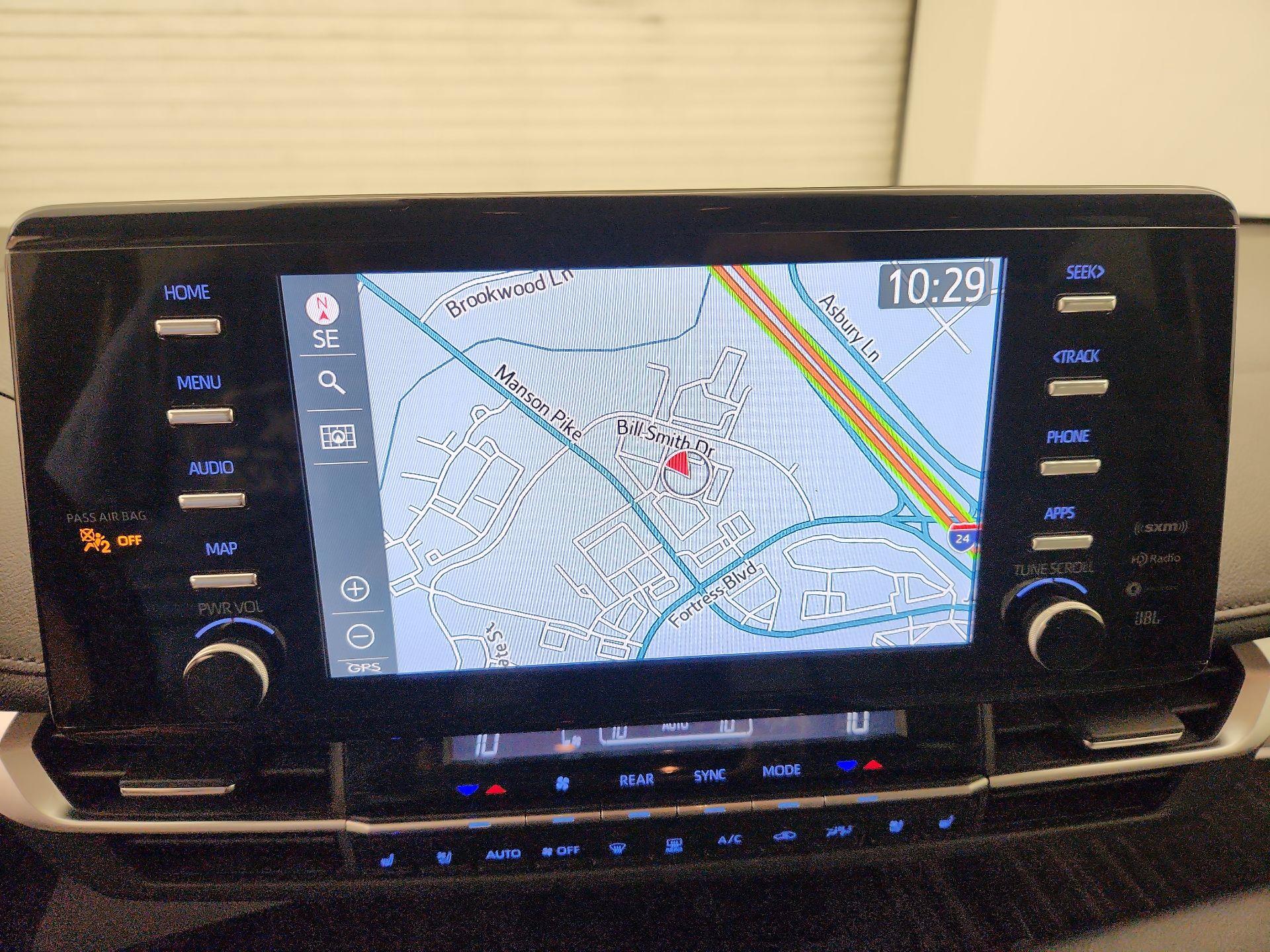 Thumbnail: 2024 Toyota Sienna - 14