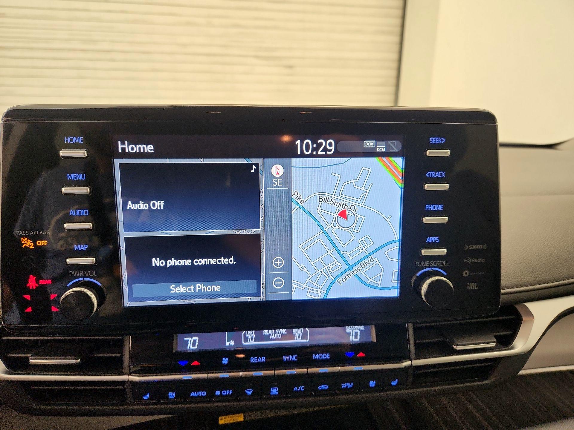 Thumbnail: 2024 Toyota Sienna - 16