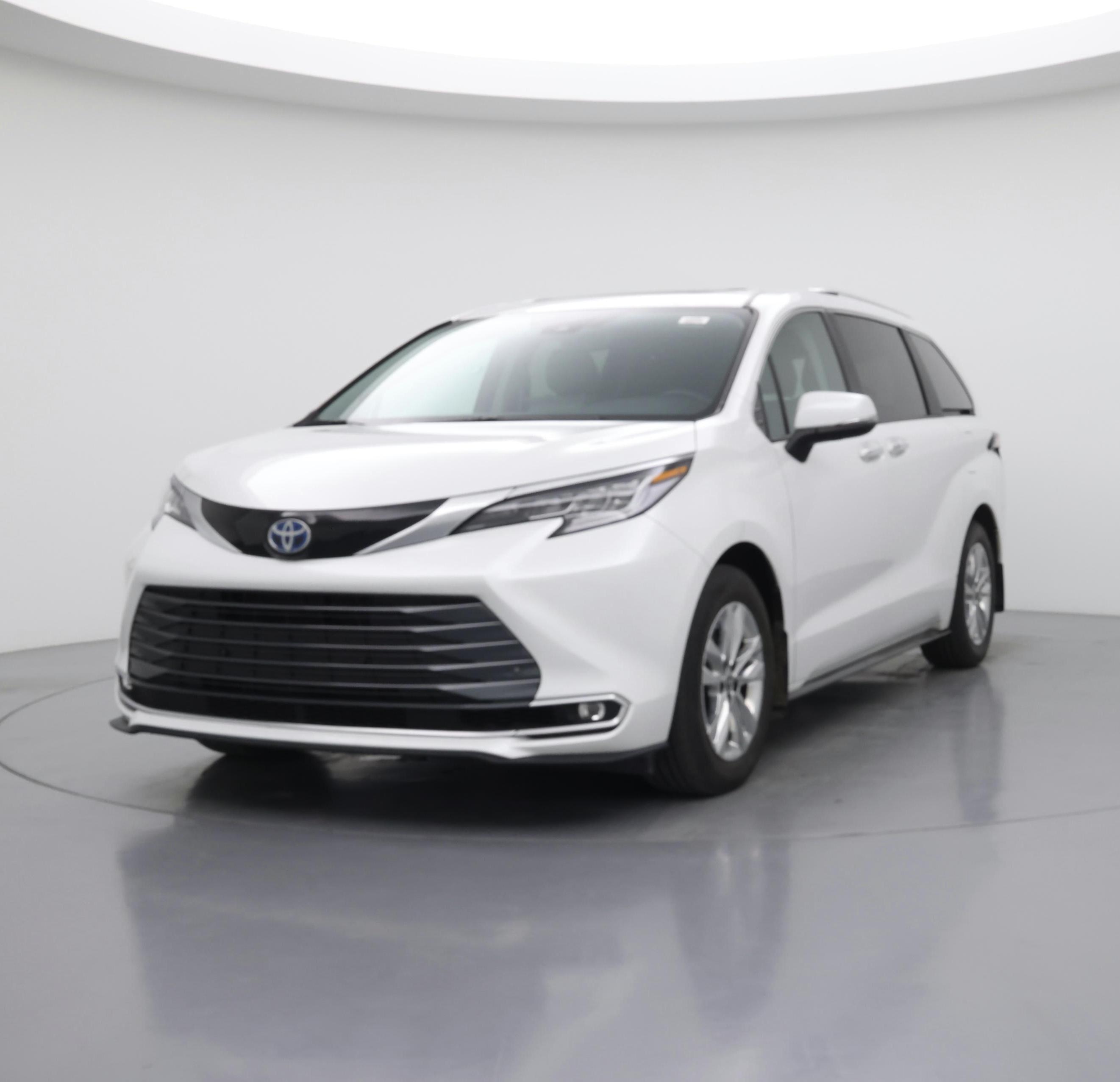 Thumbnail: 2024 Toyota Sienna - 4