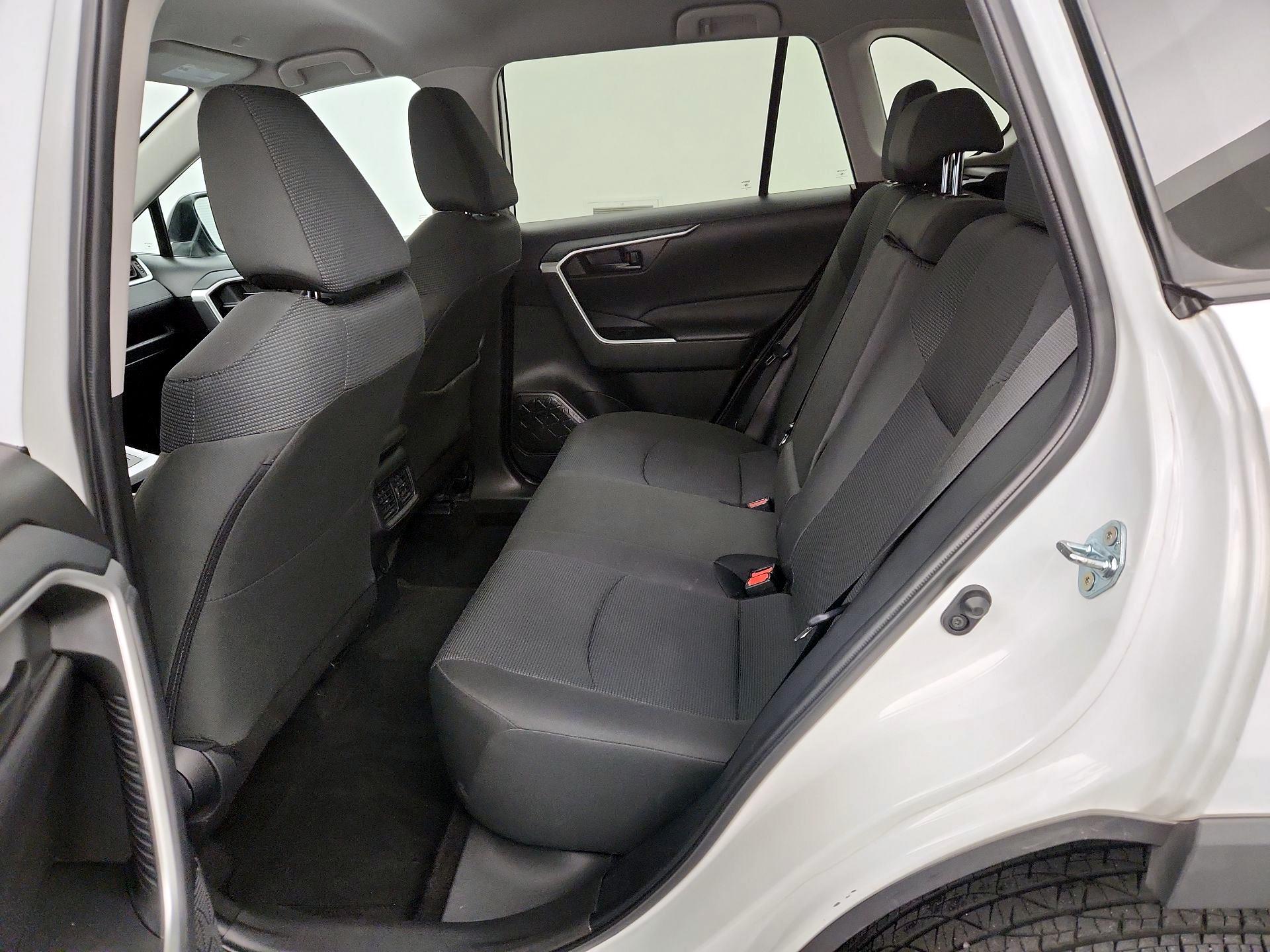 Thumbnail: 2025 Toyota RAV4 - 19