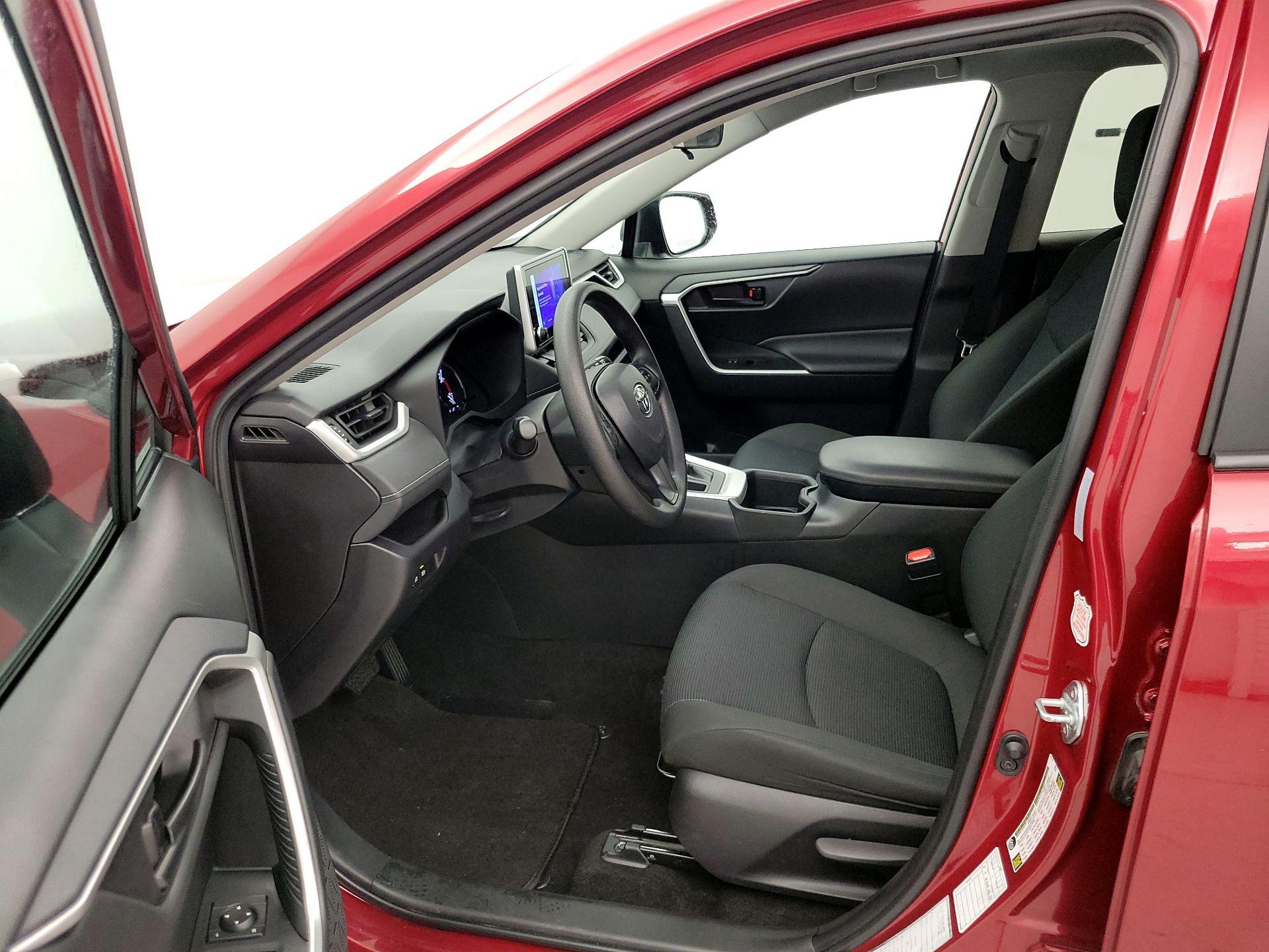 Thumbnail: 2024 Toyota RAV4 - 11