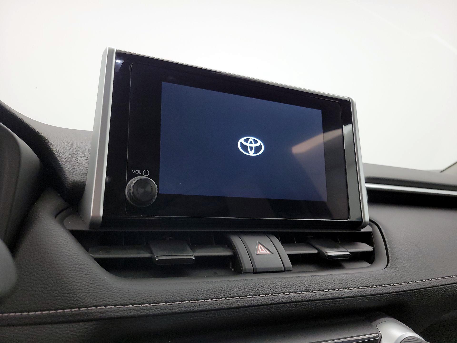 Thumbnail: 2024 Toyota RAV4 - 15