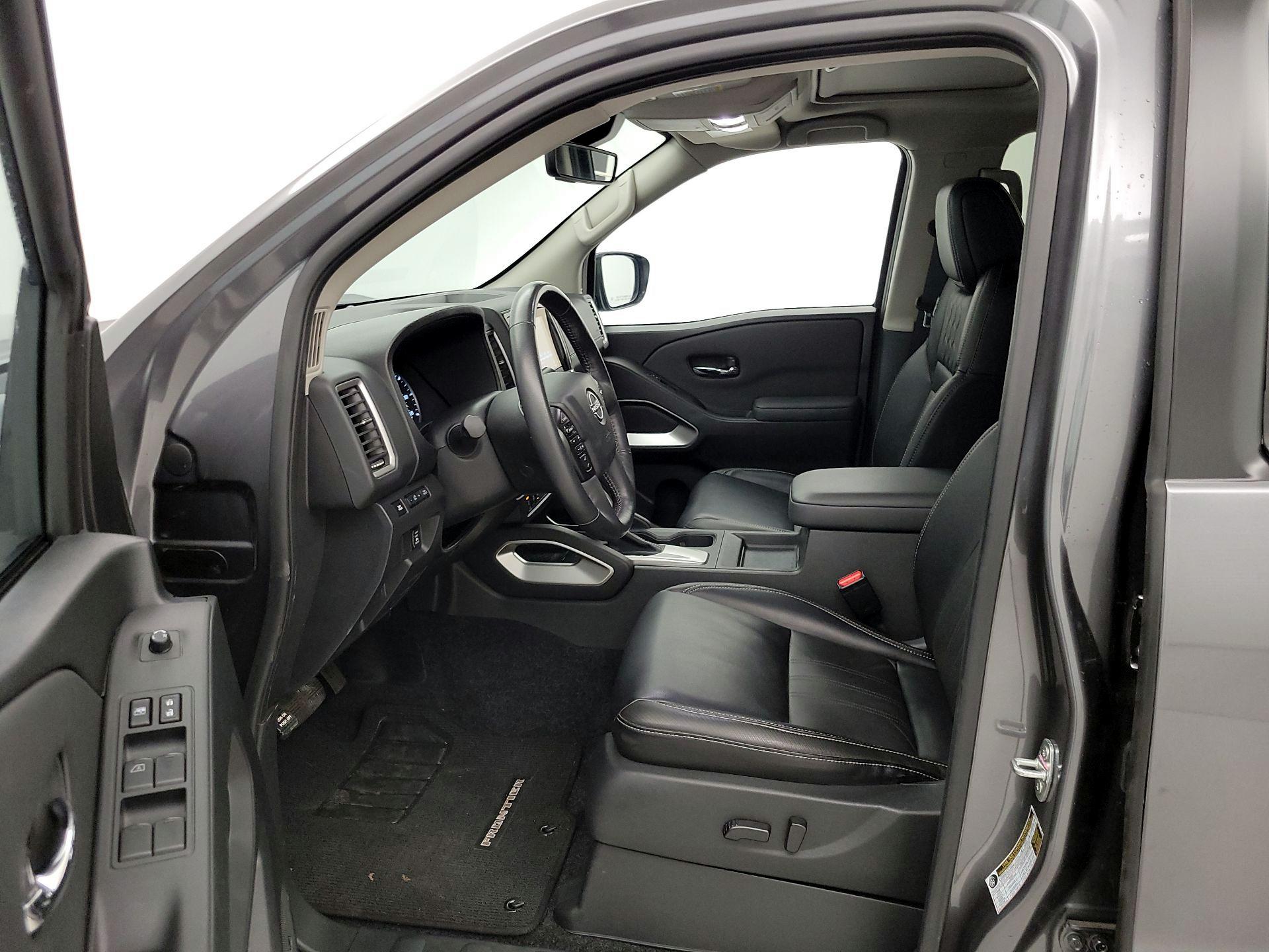 Thumbnail: 2024 Nissan Frontier - 11