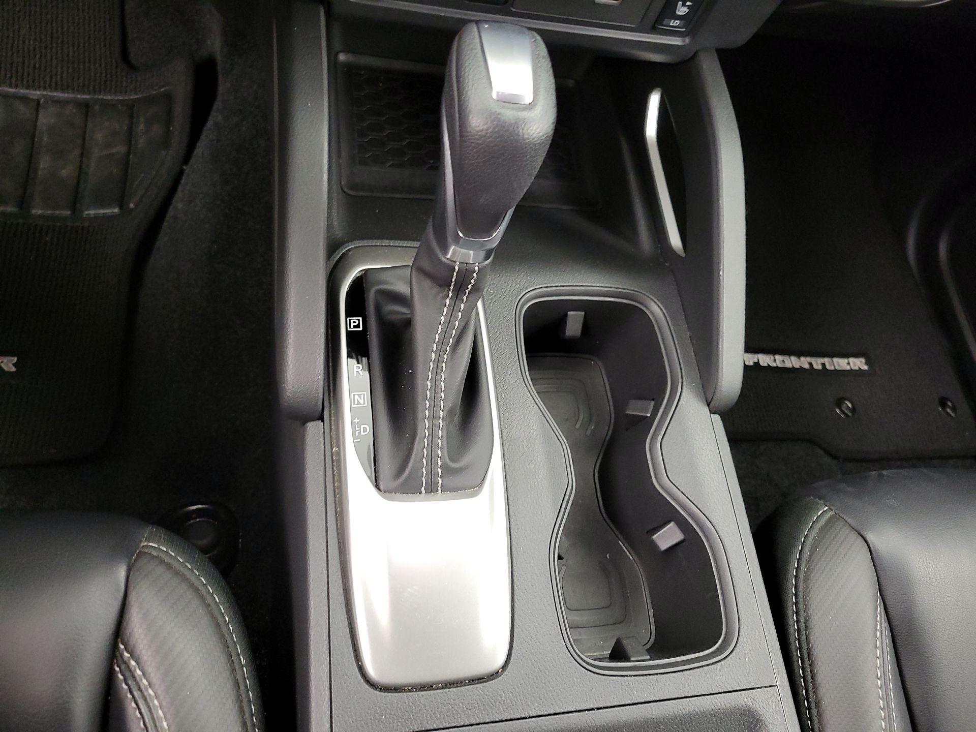 Thumbnail: 2024 Nissan Frontier - 17