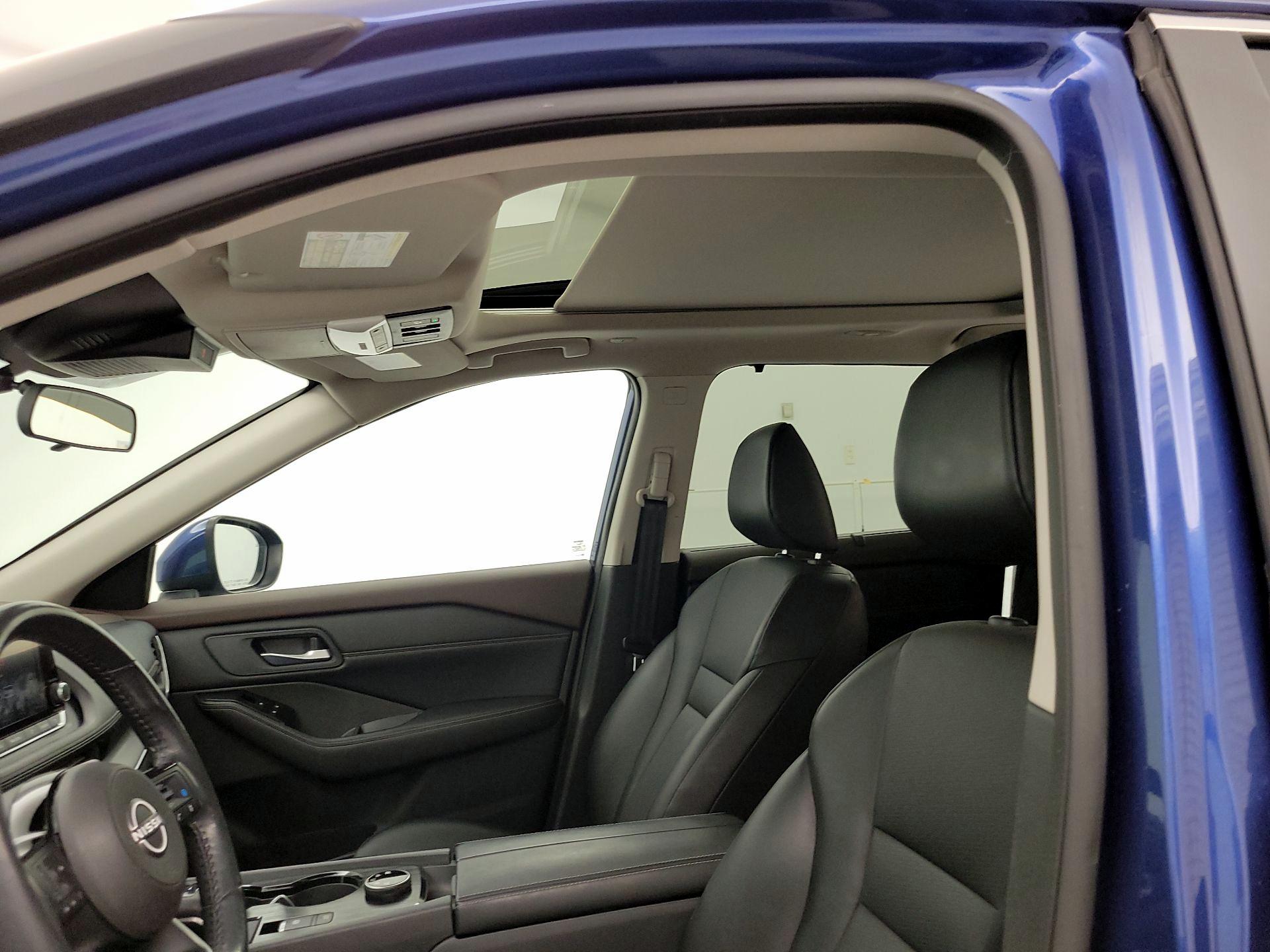 Thumbnail: 2023 Nissan Rogue - 19