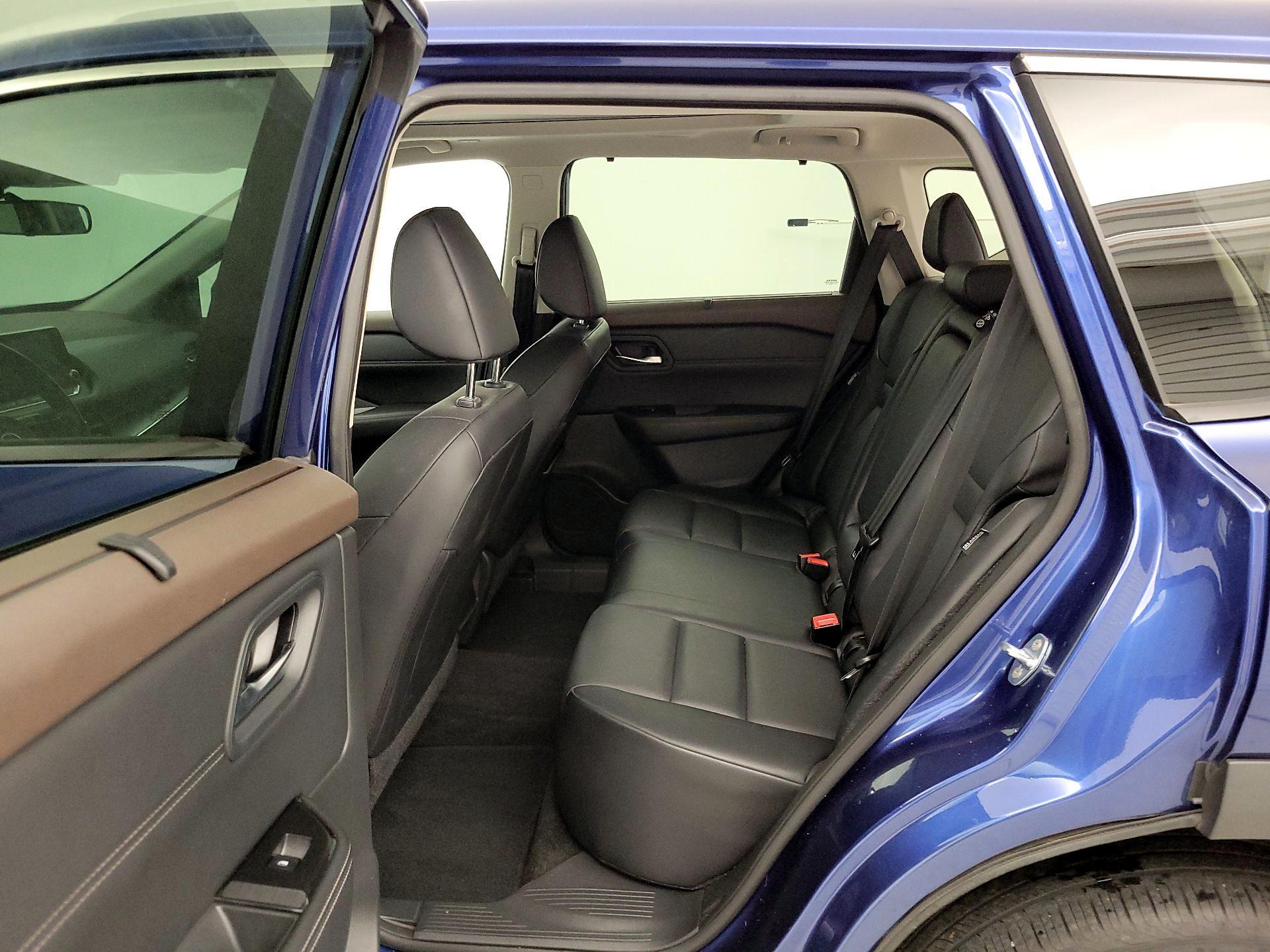 Thumbnail: 2023 Nissan Rogue - 20