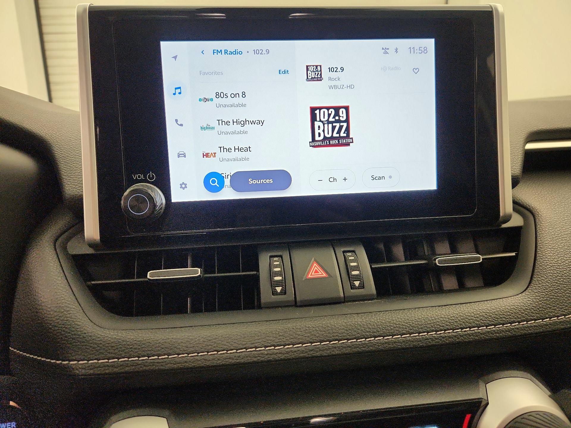 Thumbnail: 2023 Toyota RAV4 - 15