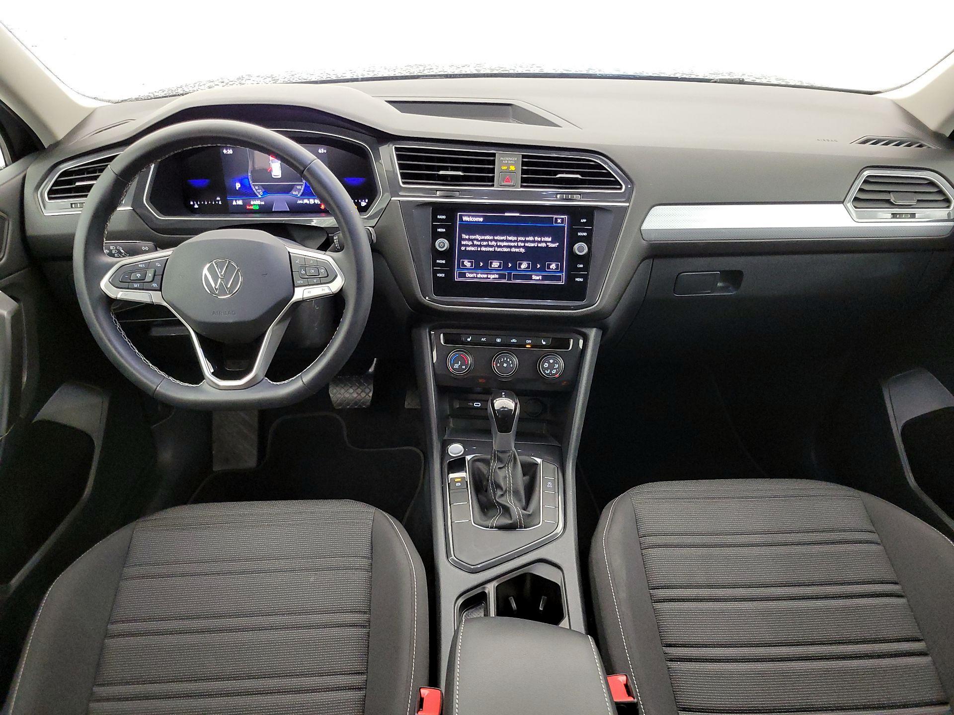 Thumbnail: 2024 Volkswagen Tiguan - 9