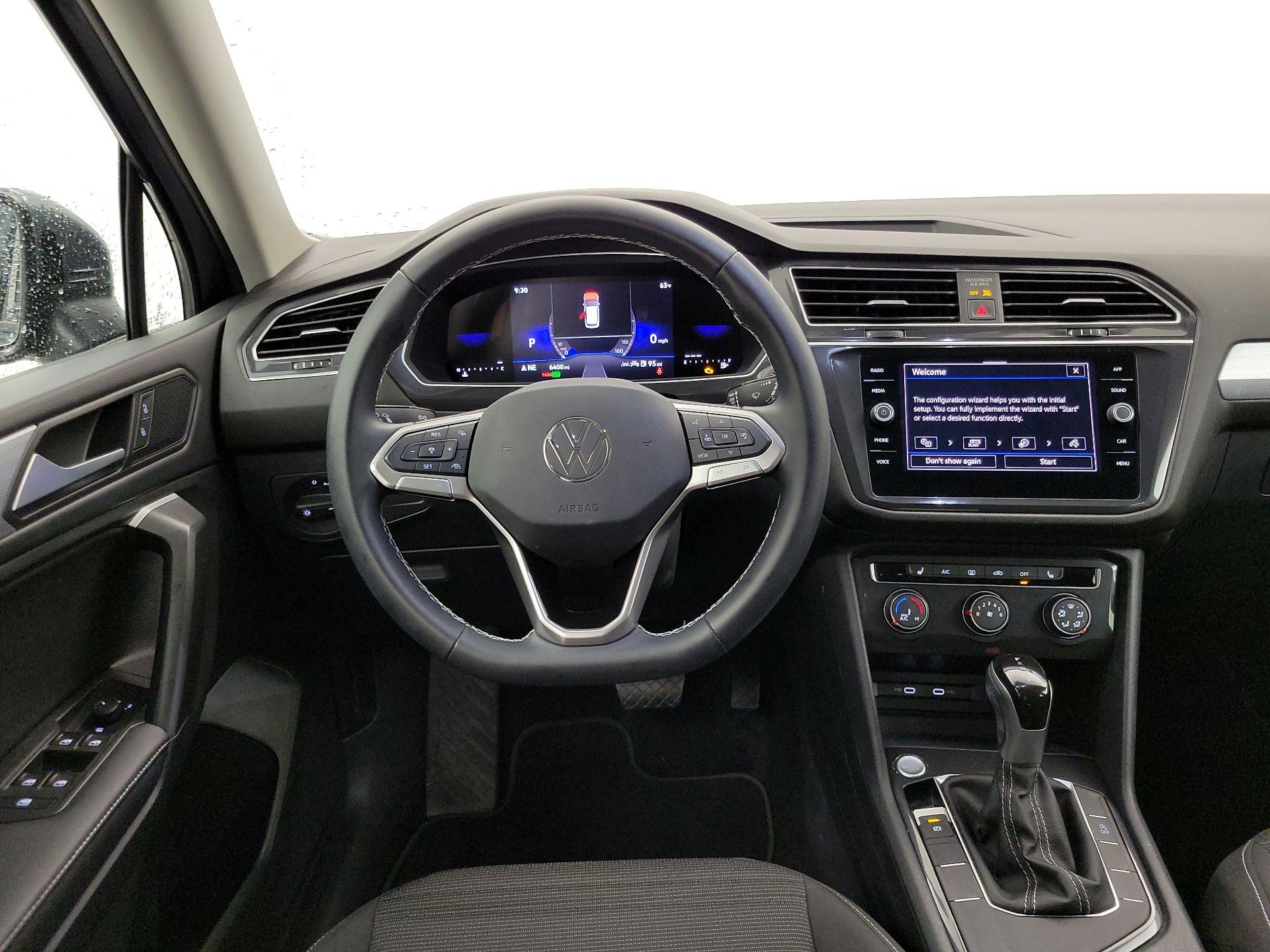 Thumbnail: 2024 Volkswagen Tiguan - 10