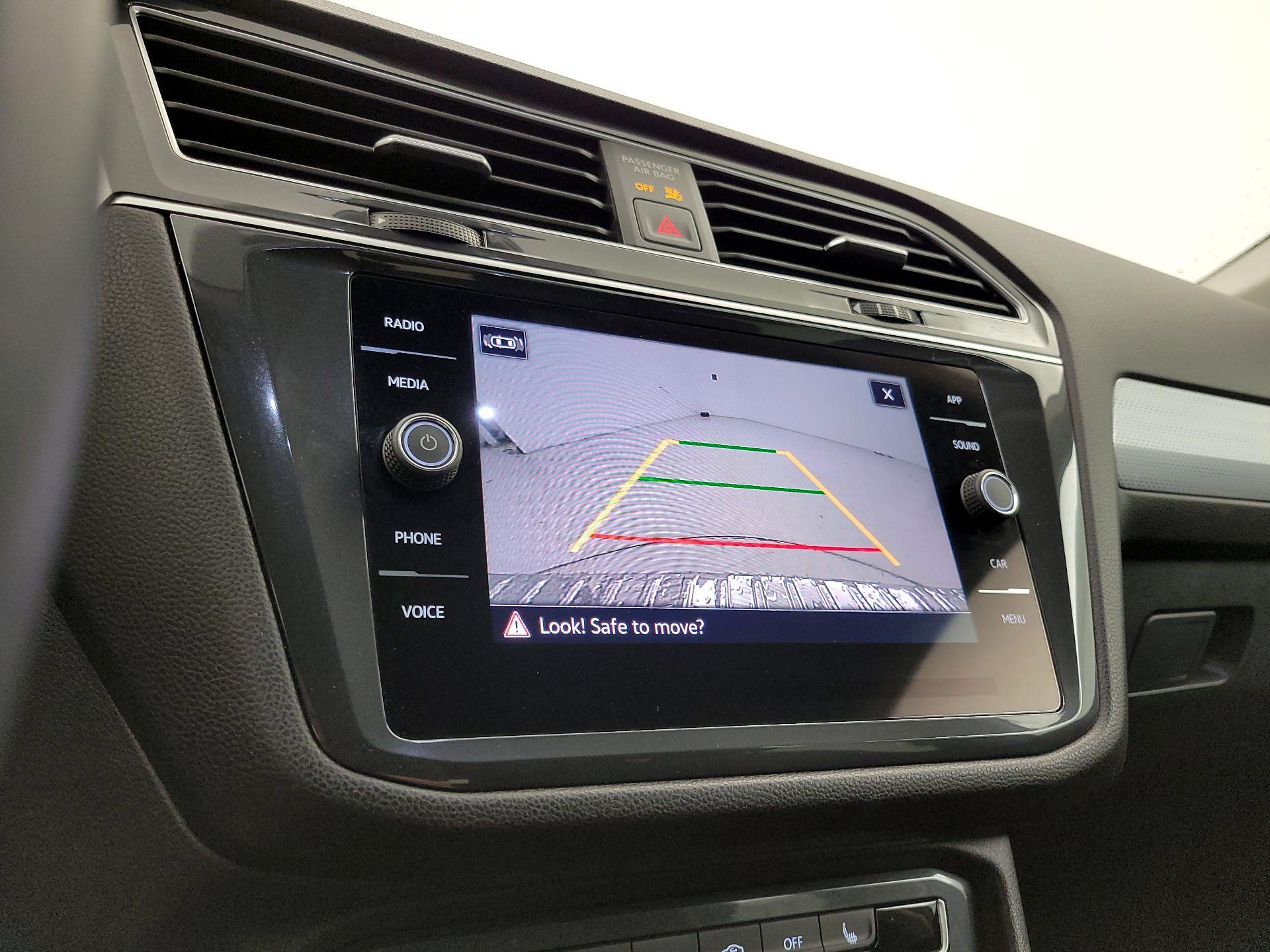 Thumbnail: 2024 Volkswagen Tiguan - 14