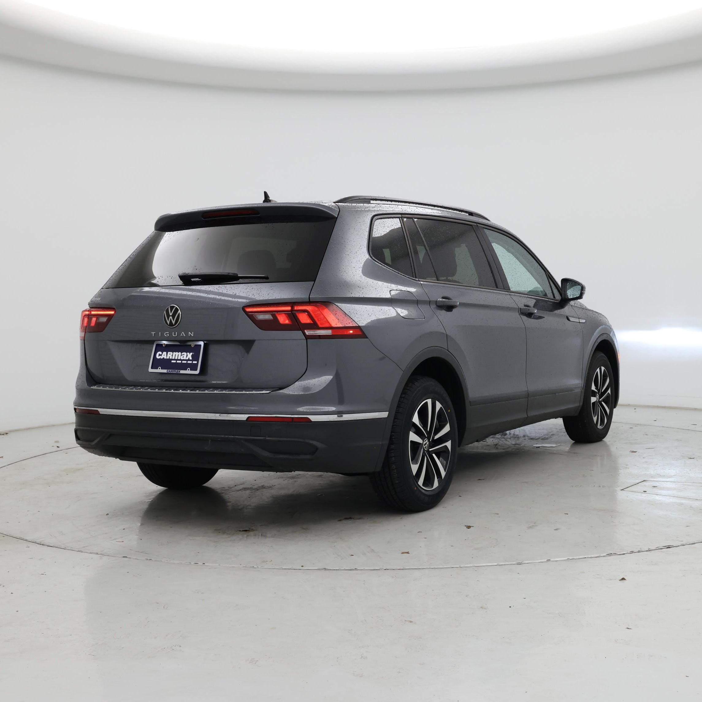 Thumbnail: 2024 Volkswagen Tiguan - 8