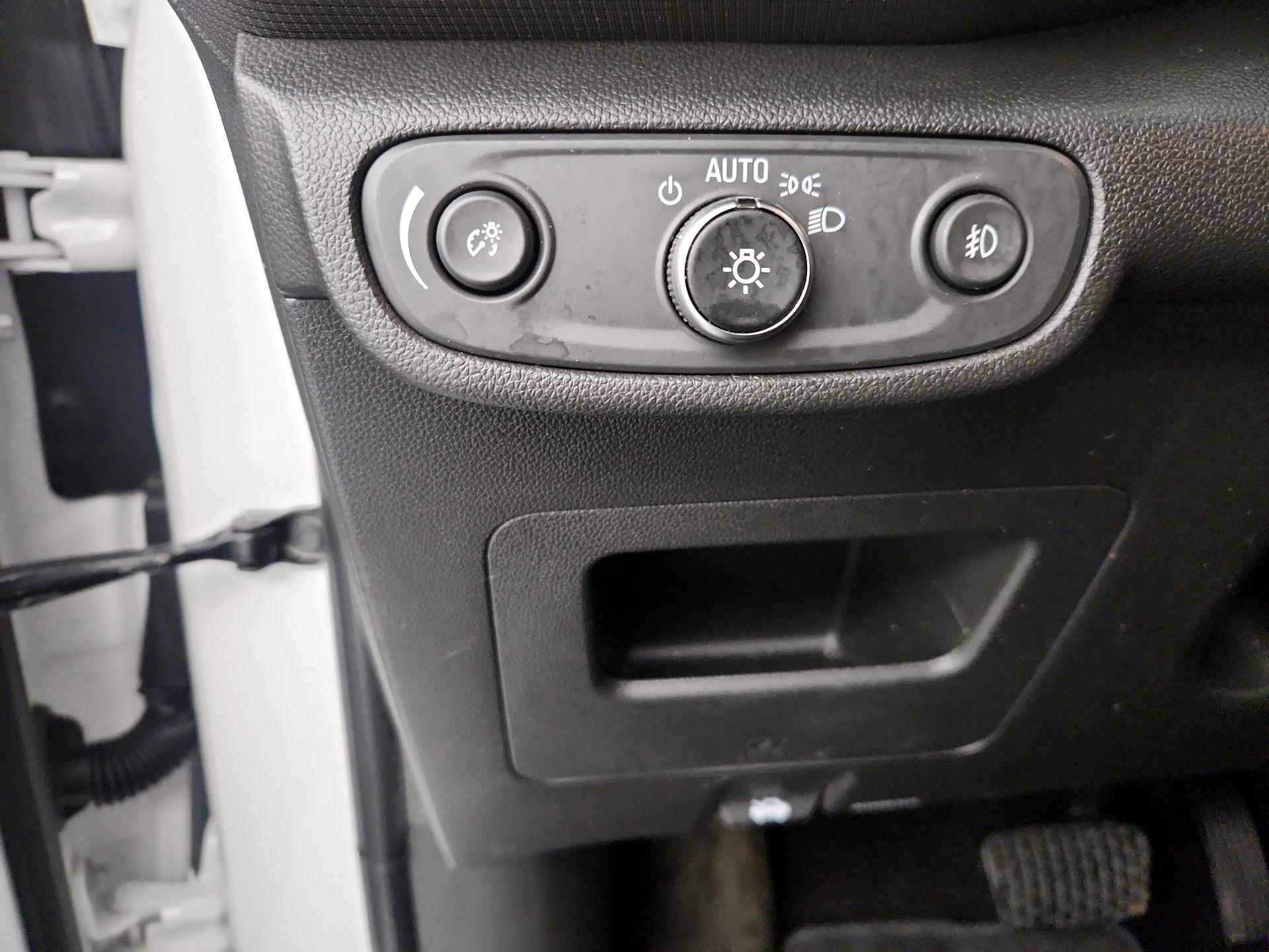 Thumbnail: 2021 Chevrolet TrailBlazer - 13