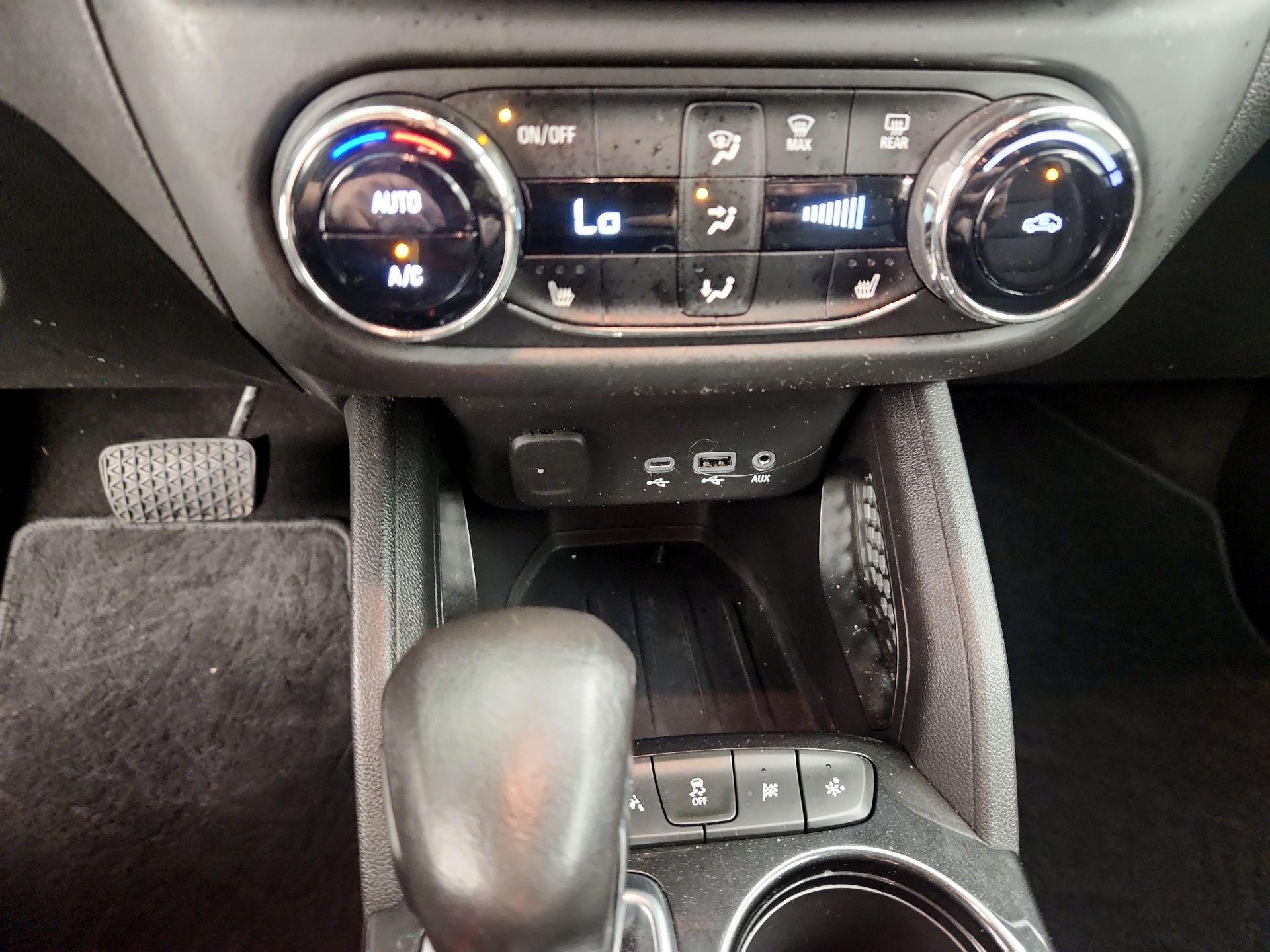 Thumbnail: 2021 Chevrolet TrailBlazer - 16