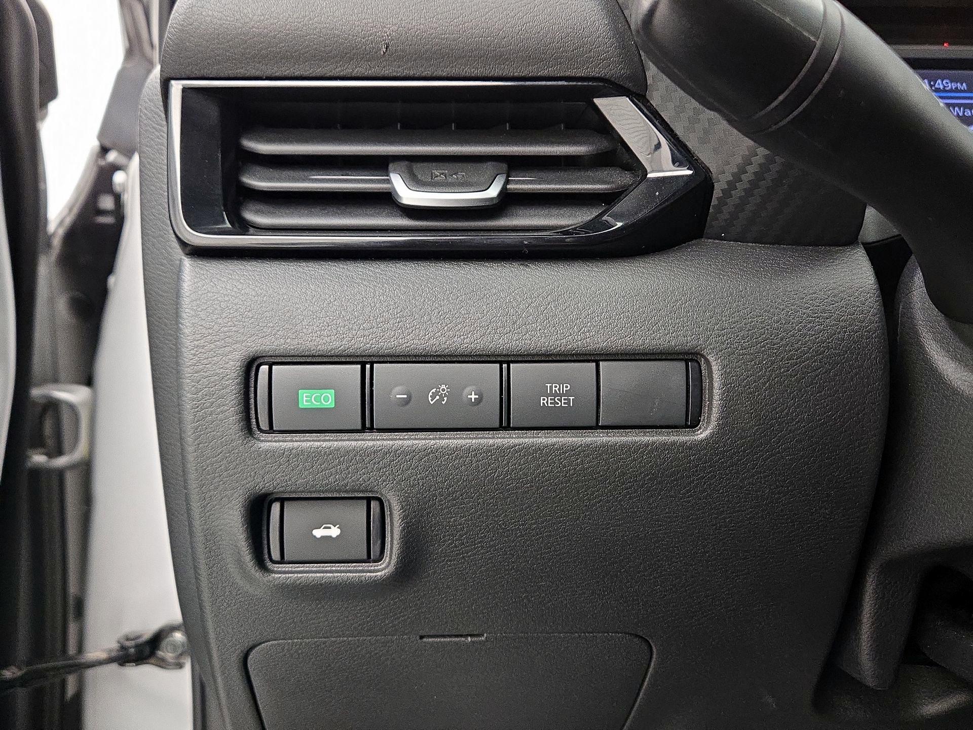 Thumbnail: 2023 Nissan Sentra - 13