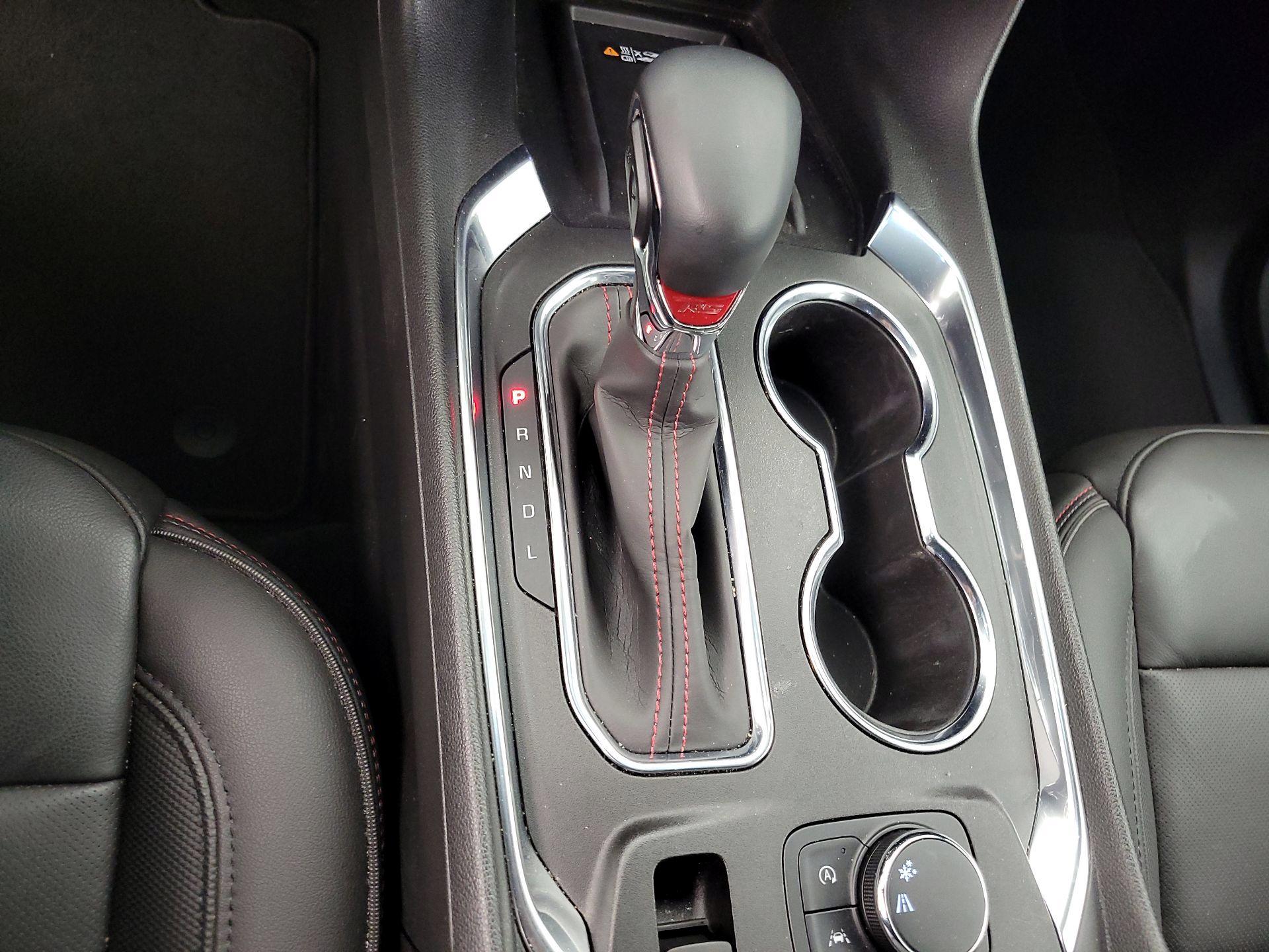 Thumbnail: 2023 Chevrolet Traverse - 18