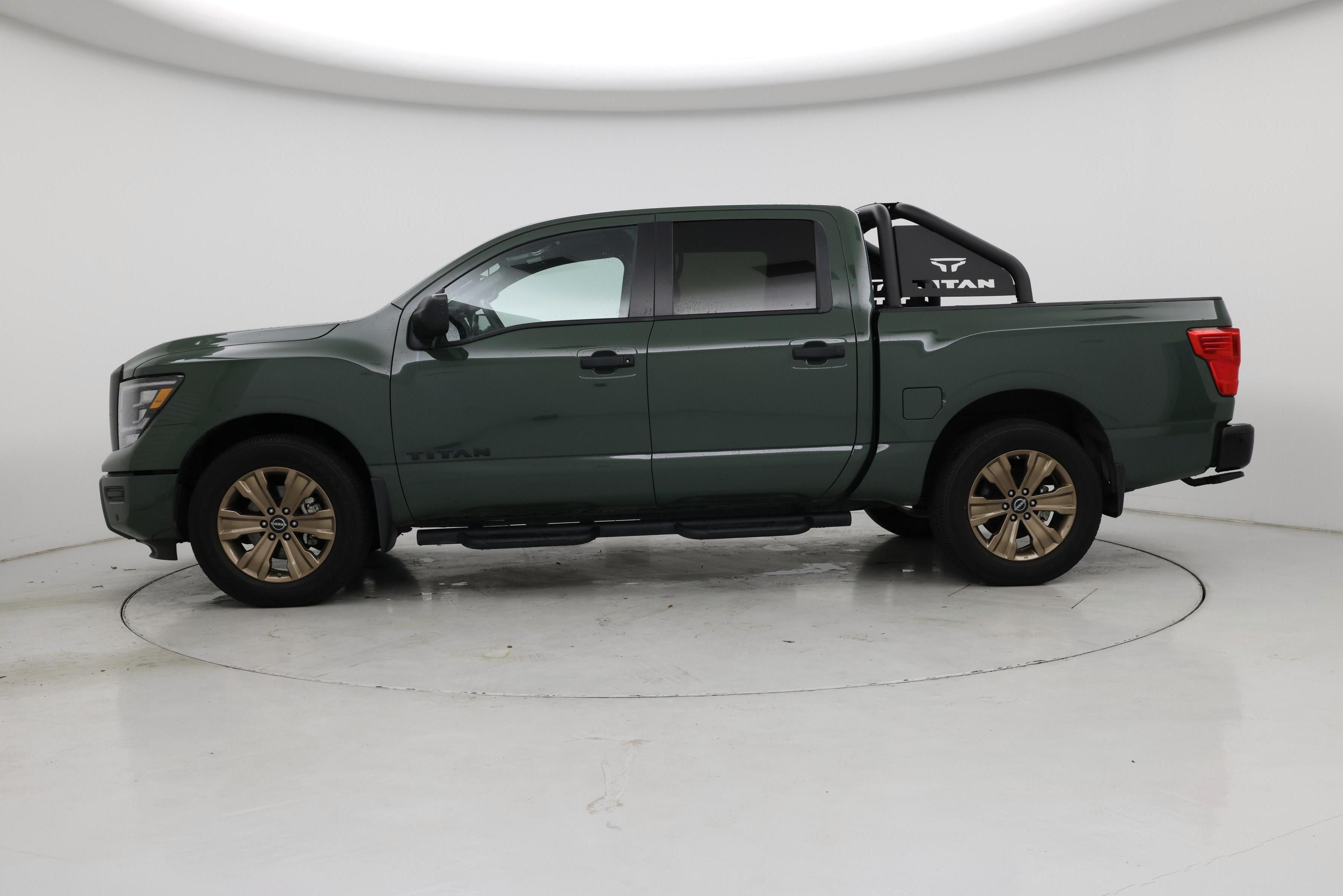 Thumbnail: 2024 Nissan Titan - 3