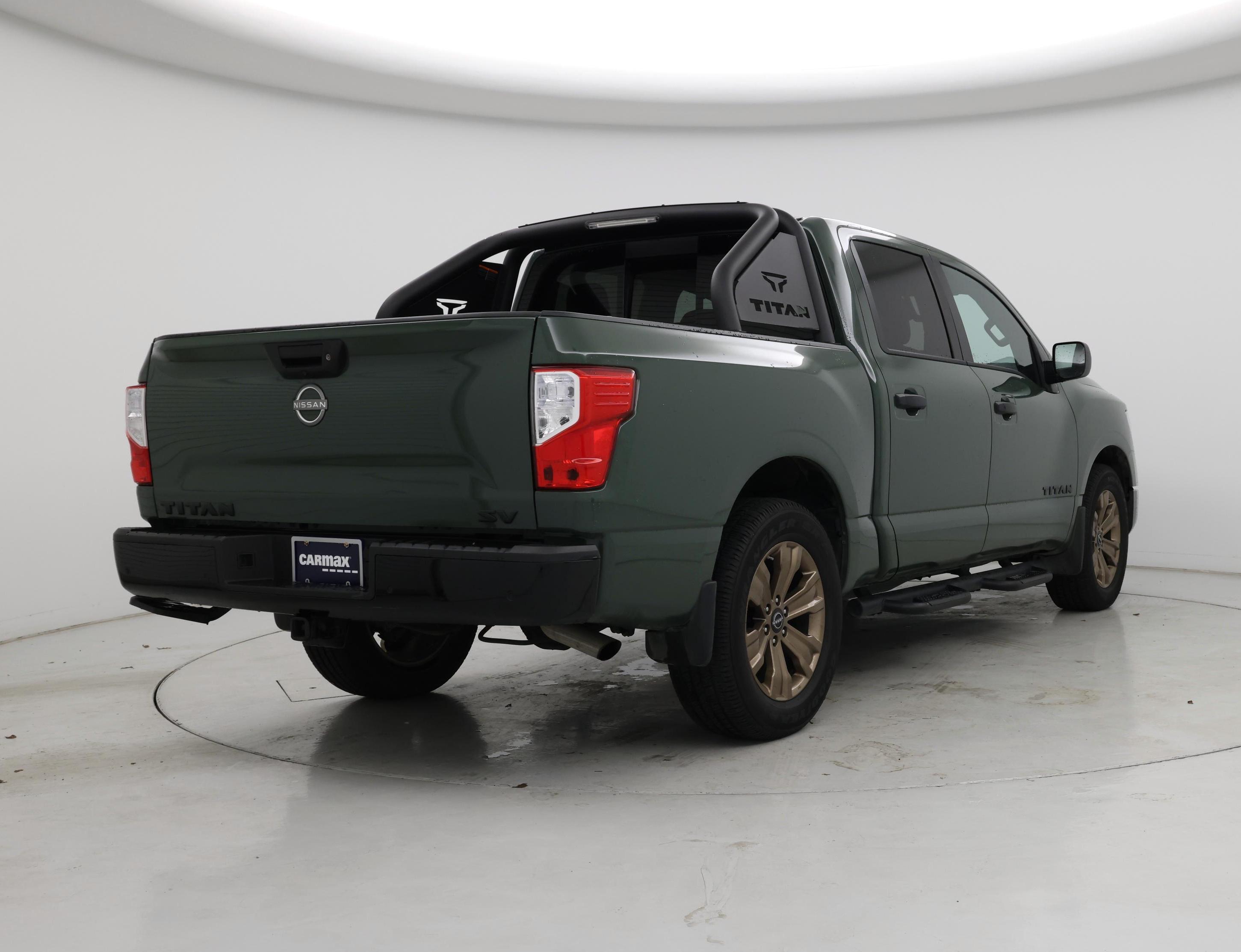 Thumbnail: 2024 Nissan Titan - 8