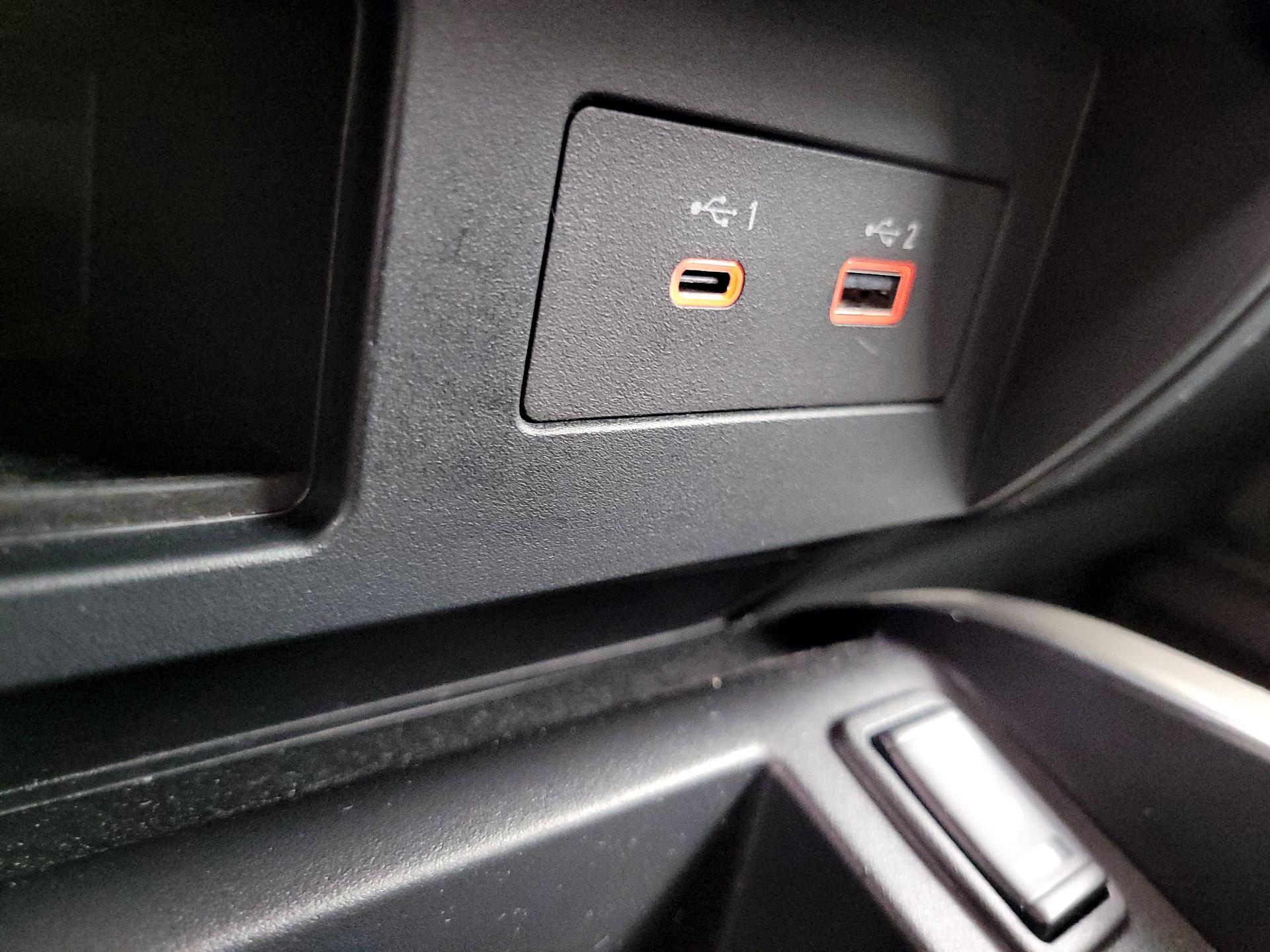 Thumbnail: 2024 Nissan Titan - 18