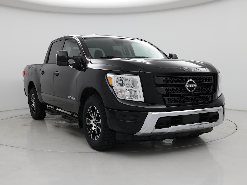 Nissan Titan SV Crew Cab RWD