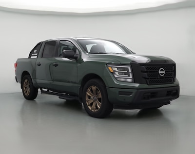 2024 Nissan Titan SV