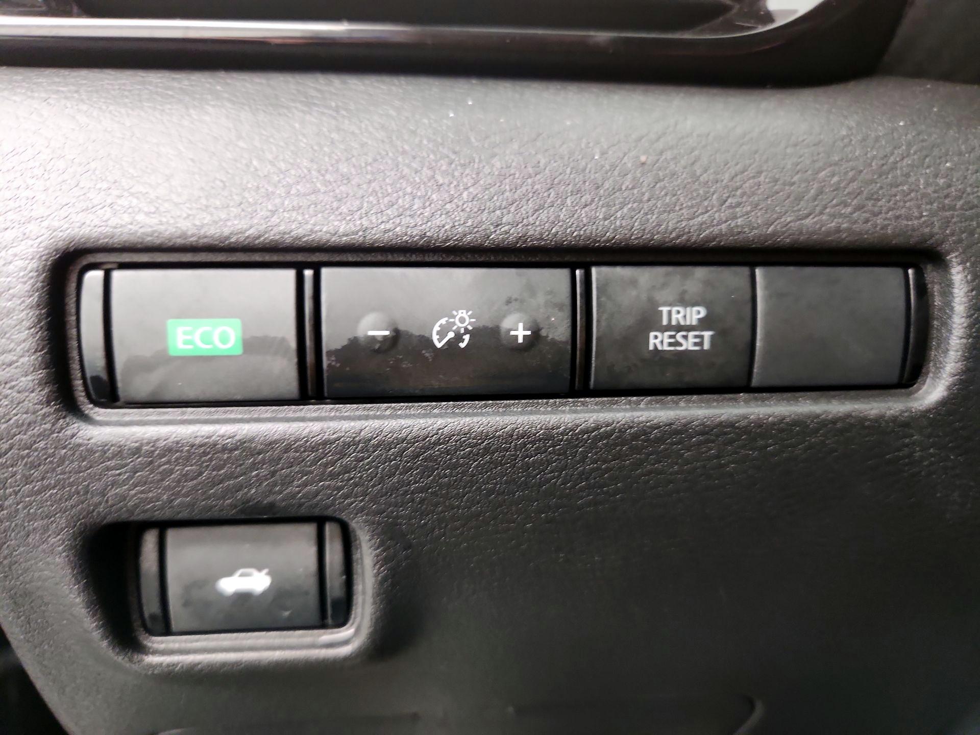 Thumbnail: 2025 Nissan Sentra - 13