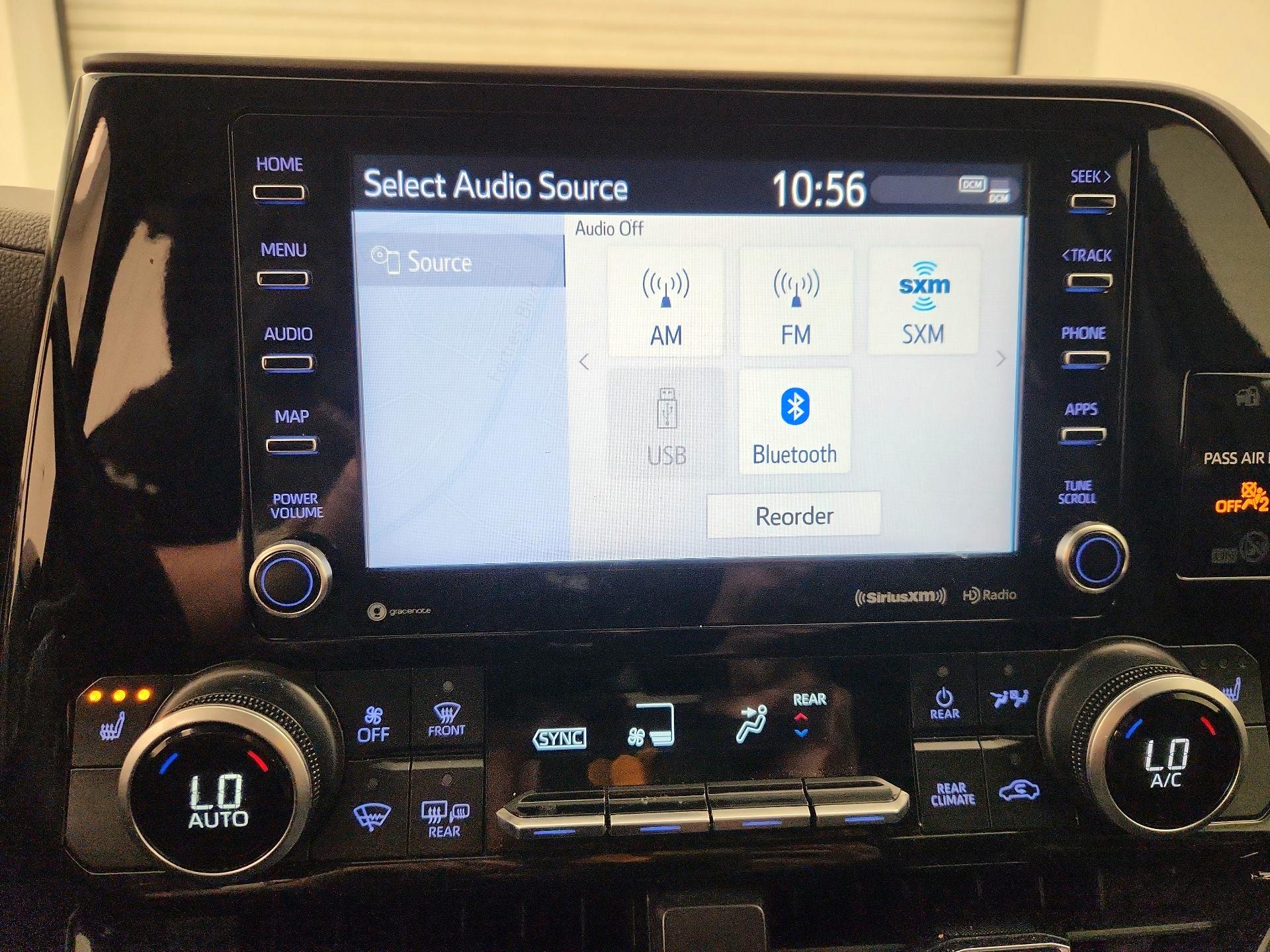 Thumbnail: 2022 Toyota Highlander - 16